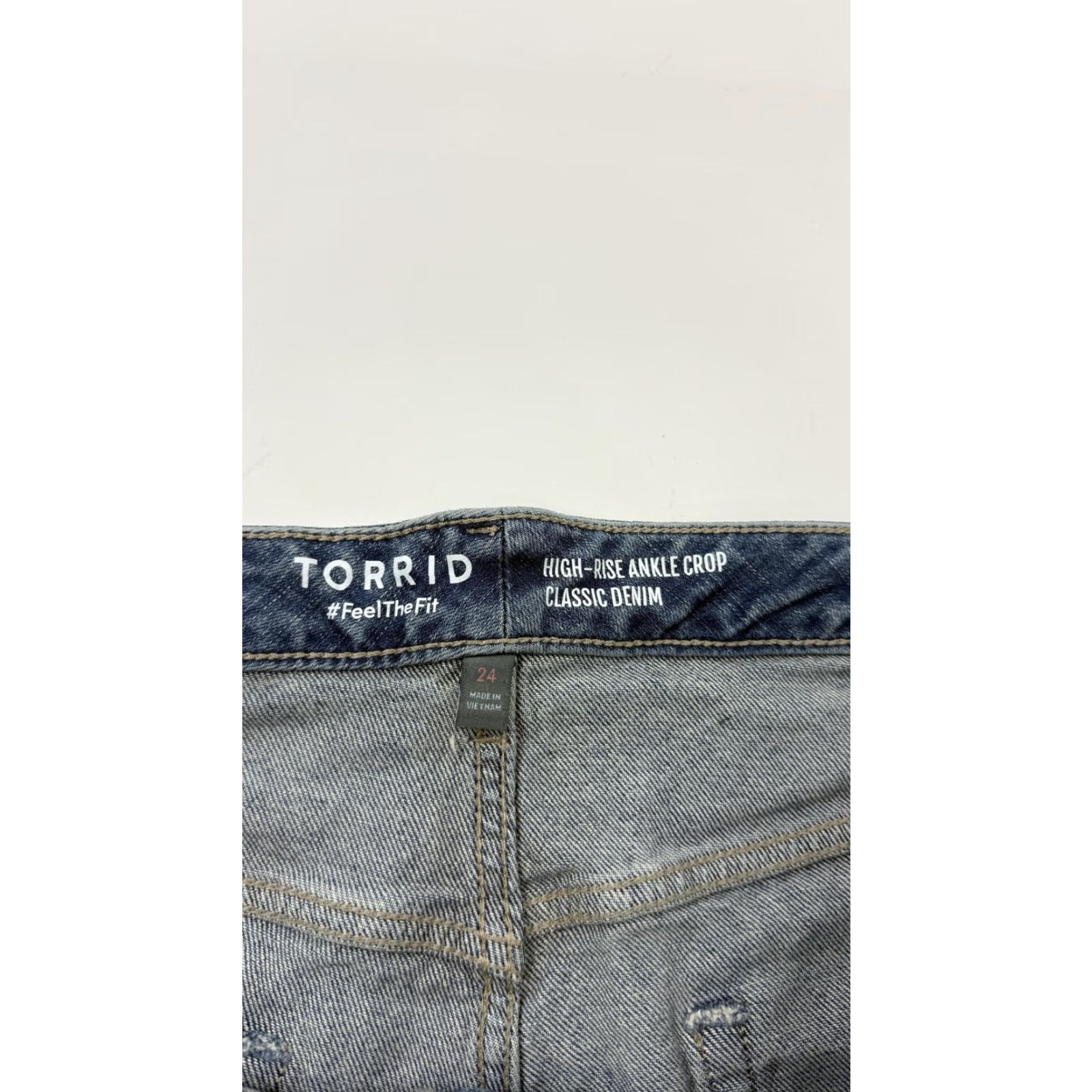 Torrid Torrid Jeans Womens 24 Blue High-Rise Ankle Crop Classic Denim Stretch Straight Size 42" / US 20 - 5 Thumbnail