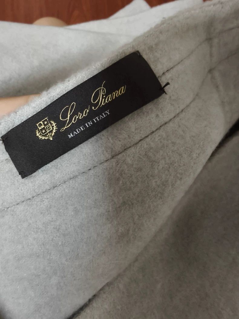 LORO PIANA Gray cashmere skirt