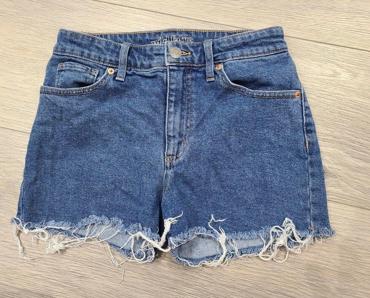 Designer Wild Fable Mom Shorts Jean Denim Size 4 Fringe Cut Off Size 27" / US 4 / IT 40 - 1 Thumbnail