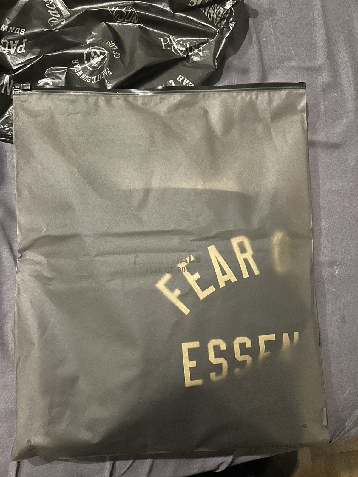 Essentials Fear of god essentials Size US S / EU 44-46 / 1 - 2 Thumbnail