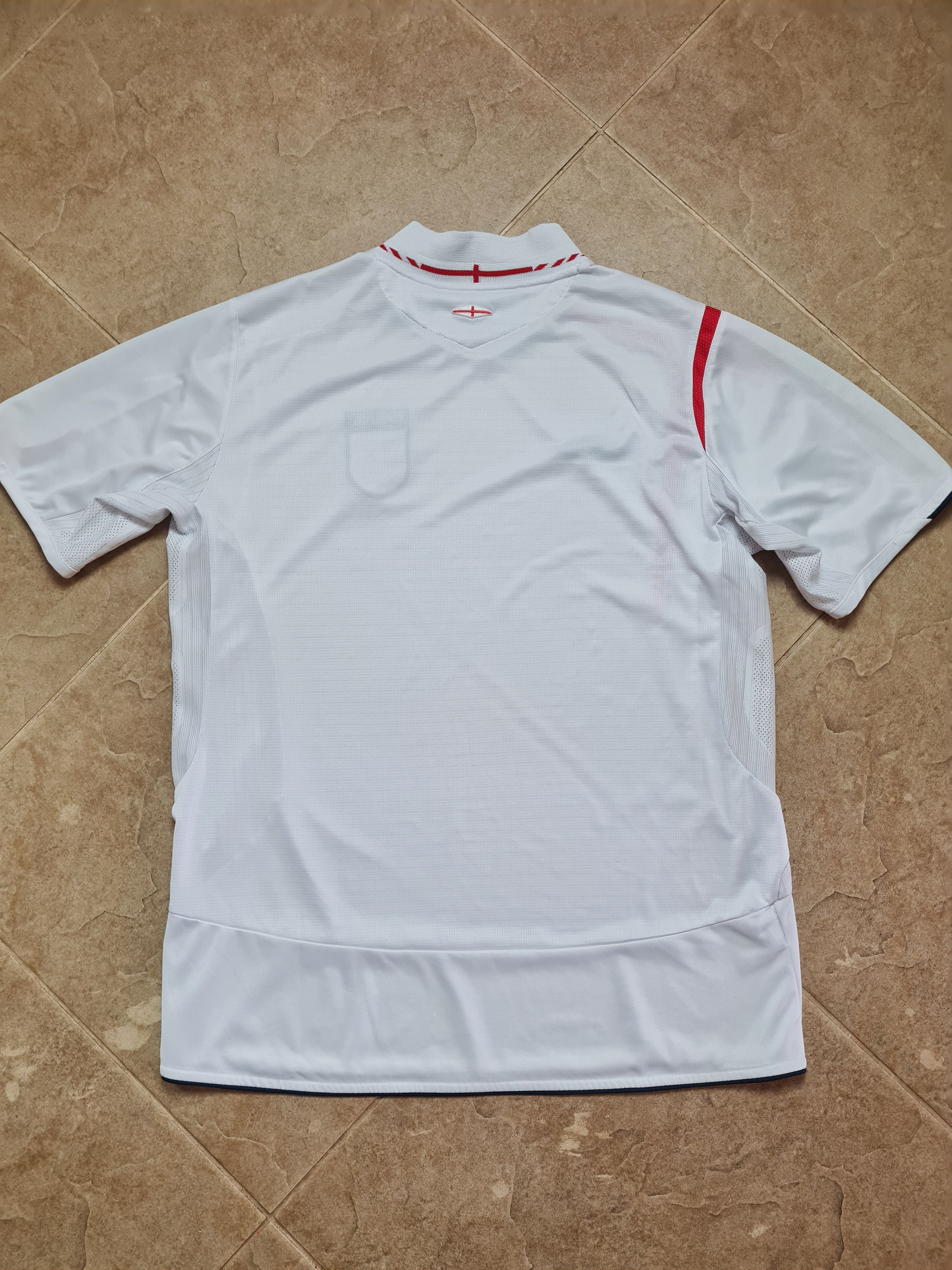 Umbro Vintage Jersey Umbro England 2005 - 2007 home soccer shirt L Size US L / EU 52-54 / 3 - 9 Thumbnail