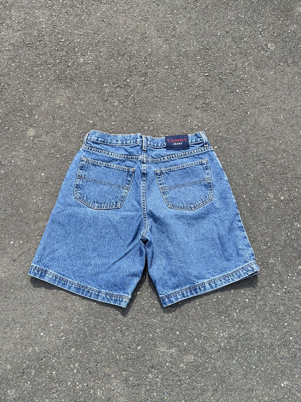 Tommy Hilfiger Vintage Tommy Hilfiger Jorts Size US 34 / EU 50 - 1 Thumbnail