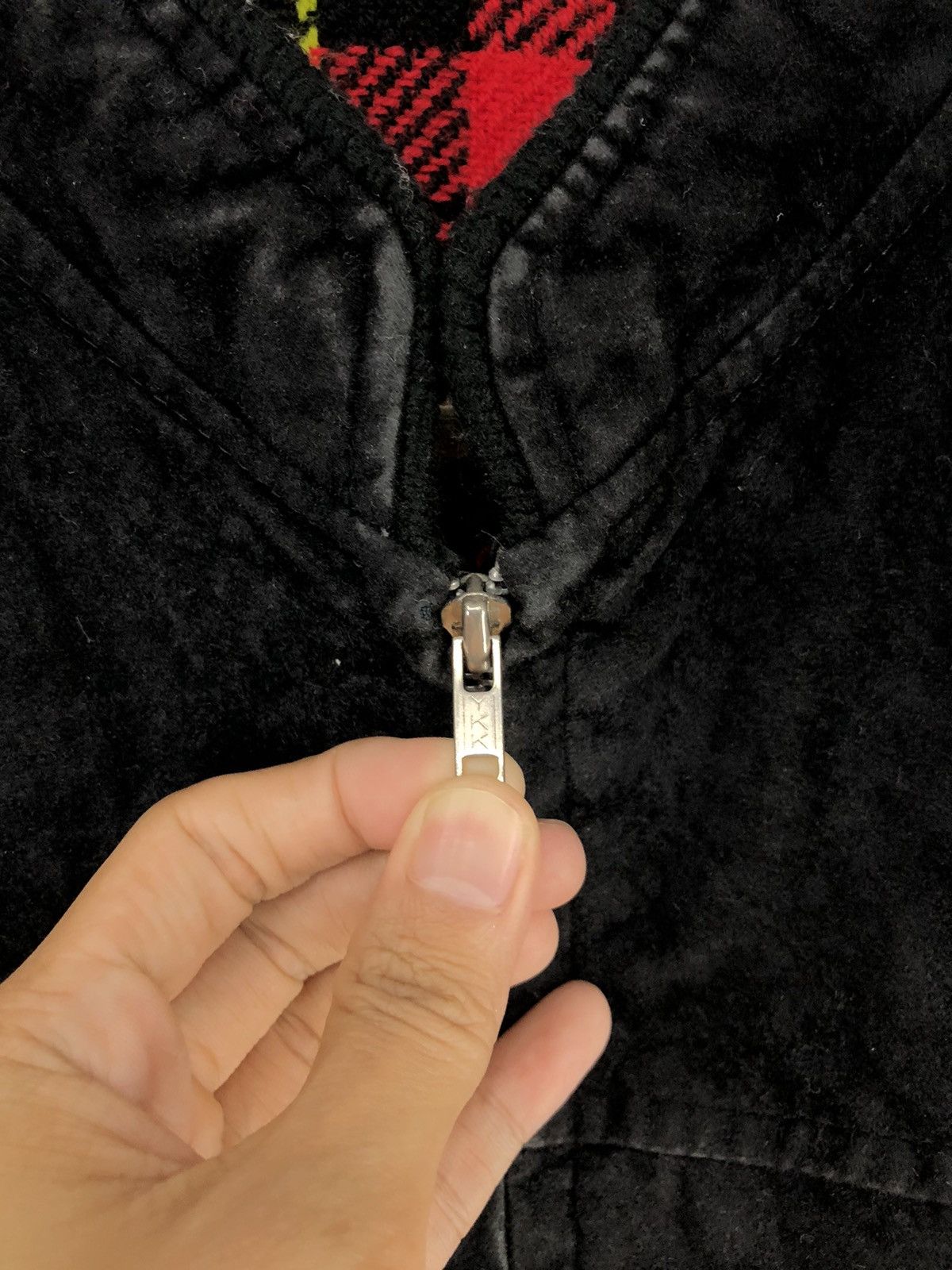 Vintage Vintage Velvet Black Bomber Jacket Size US L / EU 52-54 / 3 - 7 Thumbnail