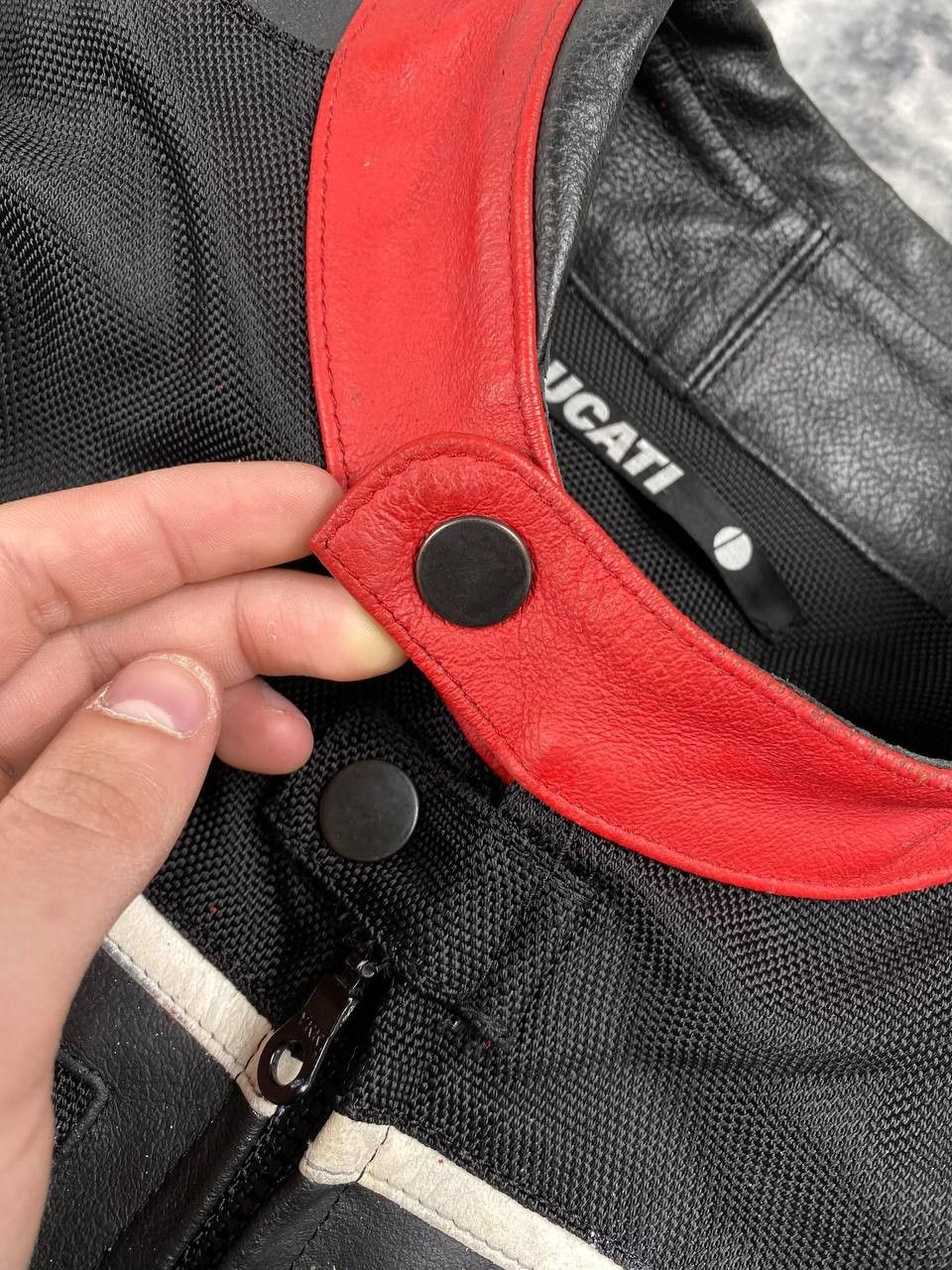 Ducati Ducati Leather Moto Jacket Men Size L Black/ Red Size US L / EU 52-54 / 3 - 14 Thumbnail