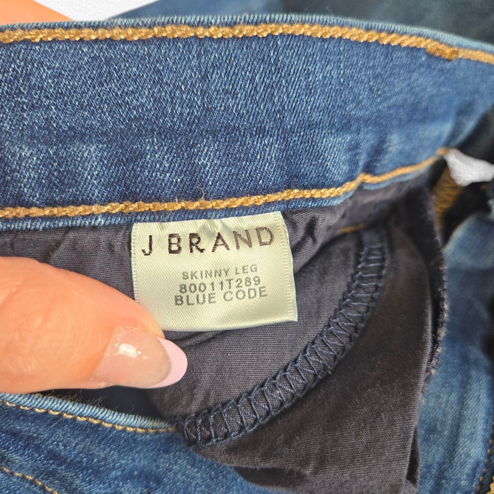 J Brand J Brand High Waisted Skinny Jeans Size 32 Size 32" / US 10 / IT 46 - 3 Thumbnail