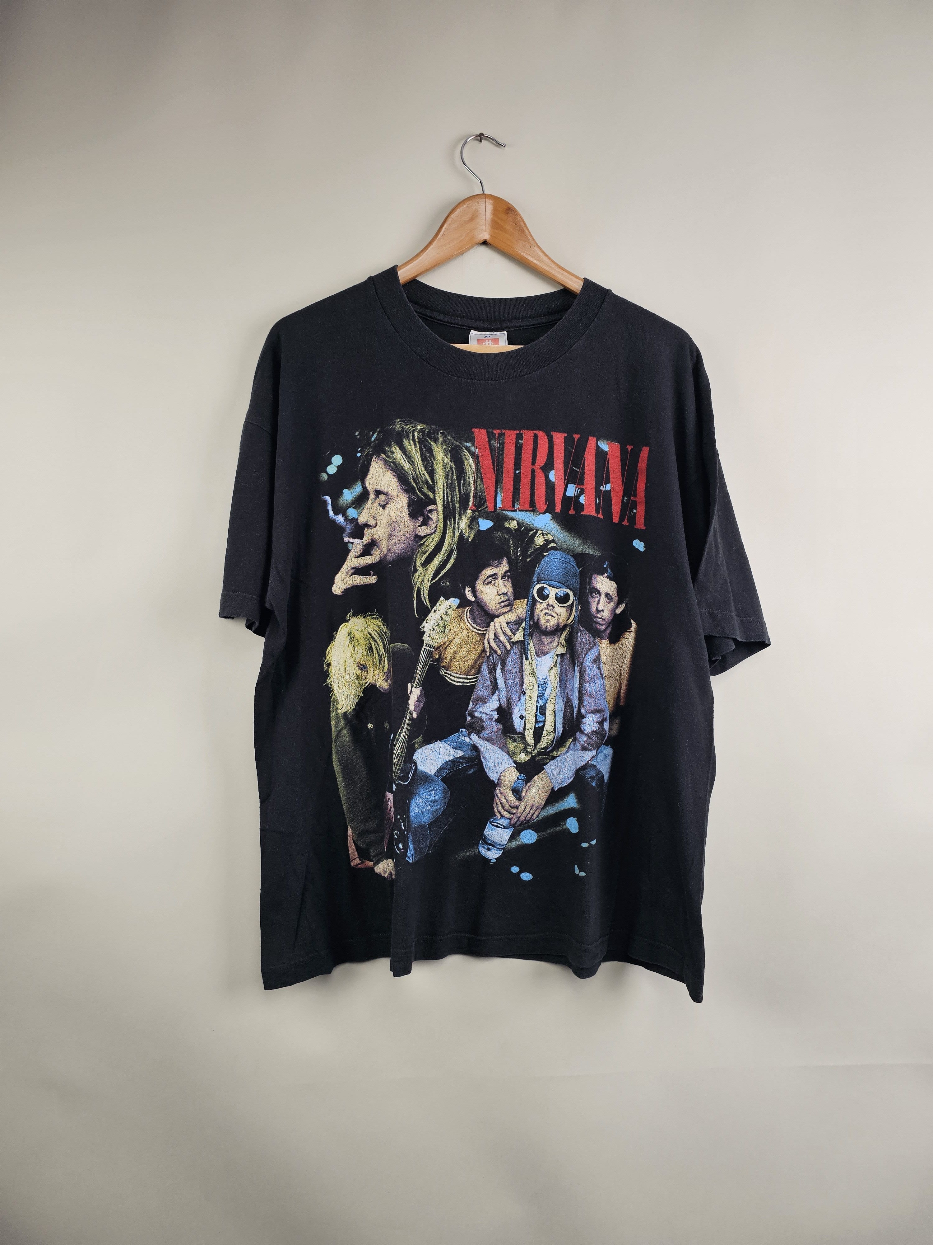 Vintage 90s Nirvana Vintage T shirt Kurt Cobain Live XL 23.5