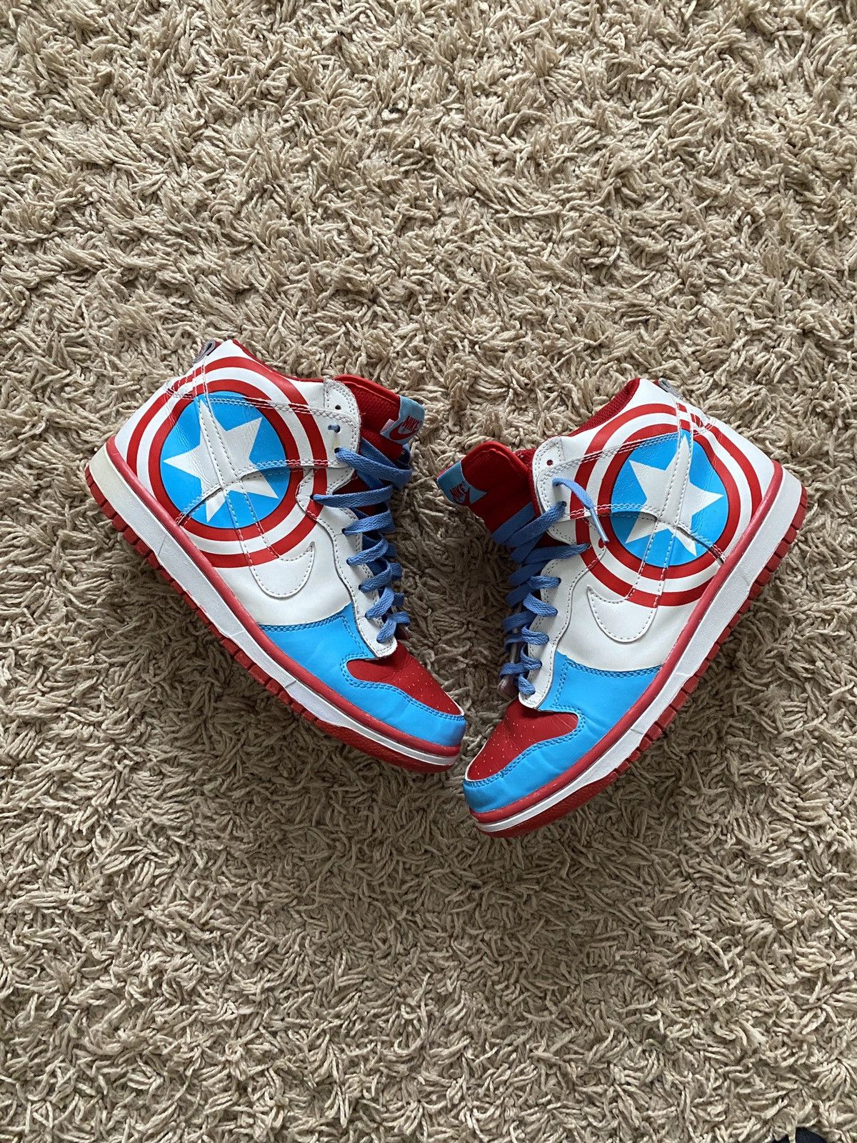 image of Nike Dunk High Captain America Shoes in White, Men's (Size 10)