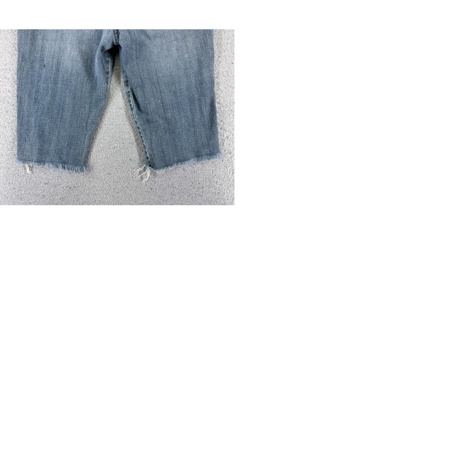 Vintage Piama Shorts Womens Denim 5 Blue Cargo Pocket Cut-Off 26x13 Cotton Blend Shirt Womens Casual/Party Cotton Blend 26 Inseam 13in 5 Rise Low Vintage No Size 27" / US 4 / IT 40 - 10 Thumbnail