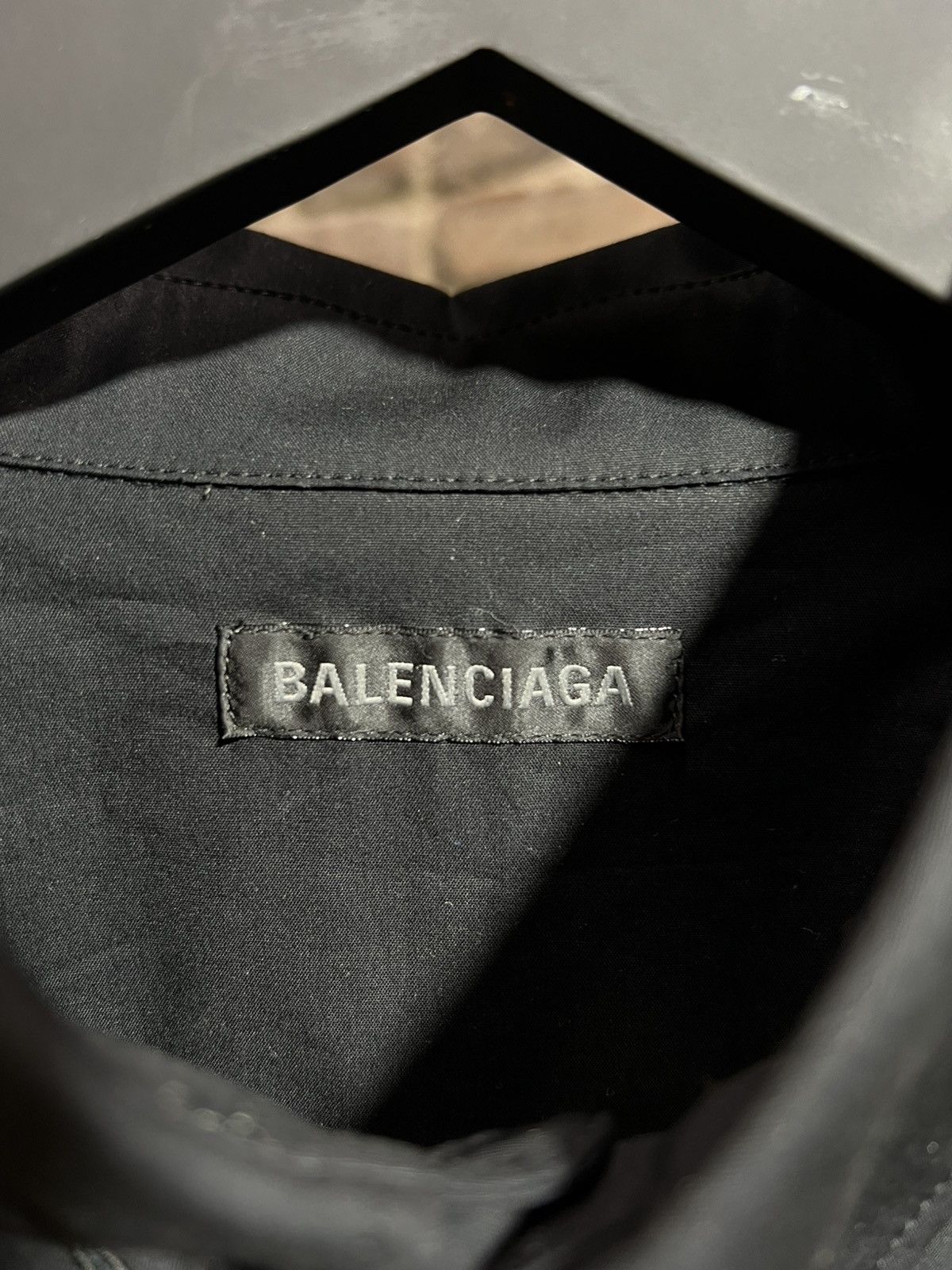 Balenciaga Balenciaga Tape Logo Button Up Size US L / EU 52-54 / 3 - 3 Thumbnail