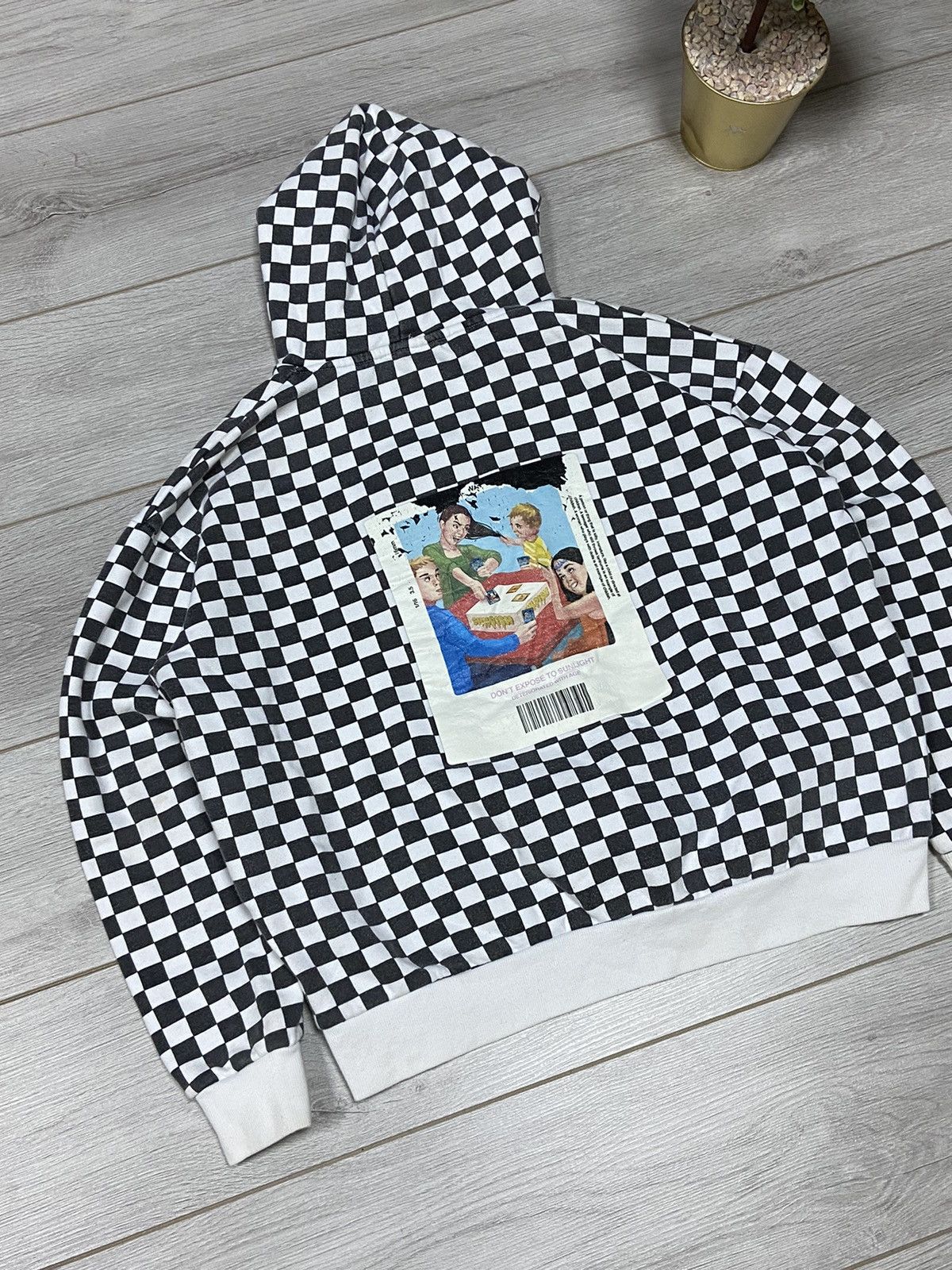 Vintage Childish dont expose to sunlight crazy vintage hoodie Size US M / EU 48-50 / 2 - 6 Thumbnail