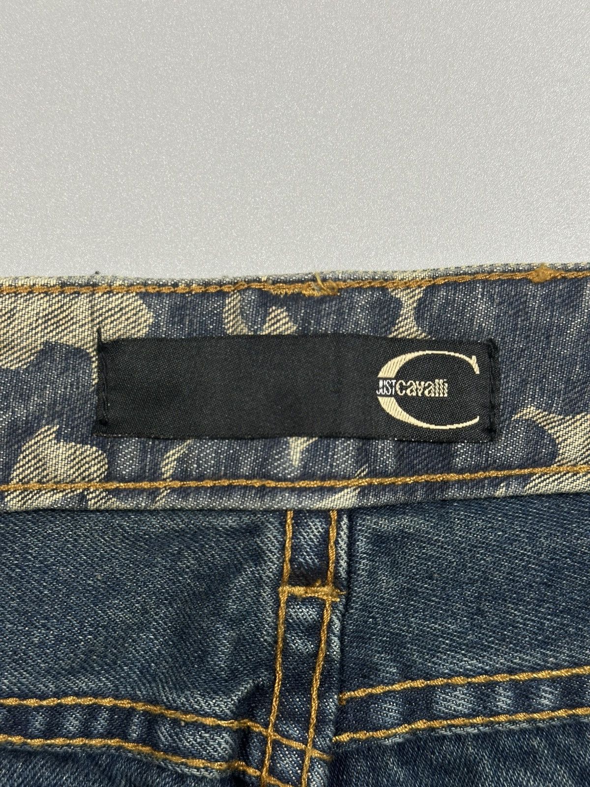 Just Cavalli 00s Just Cavalli Birds Raven Denim Straight Jeans Size US 33 - 14 Thumbnail