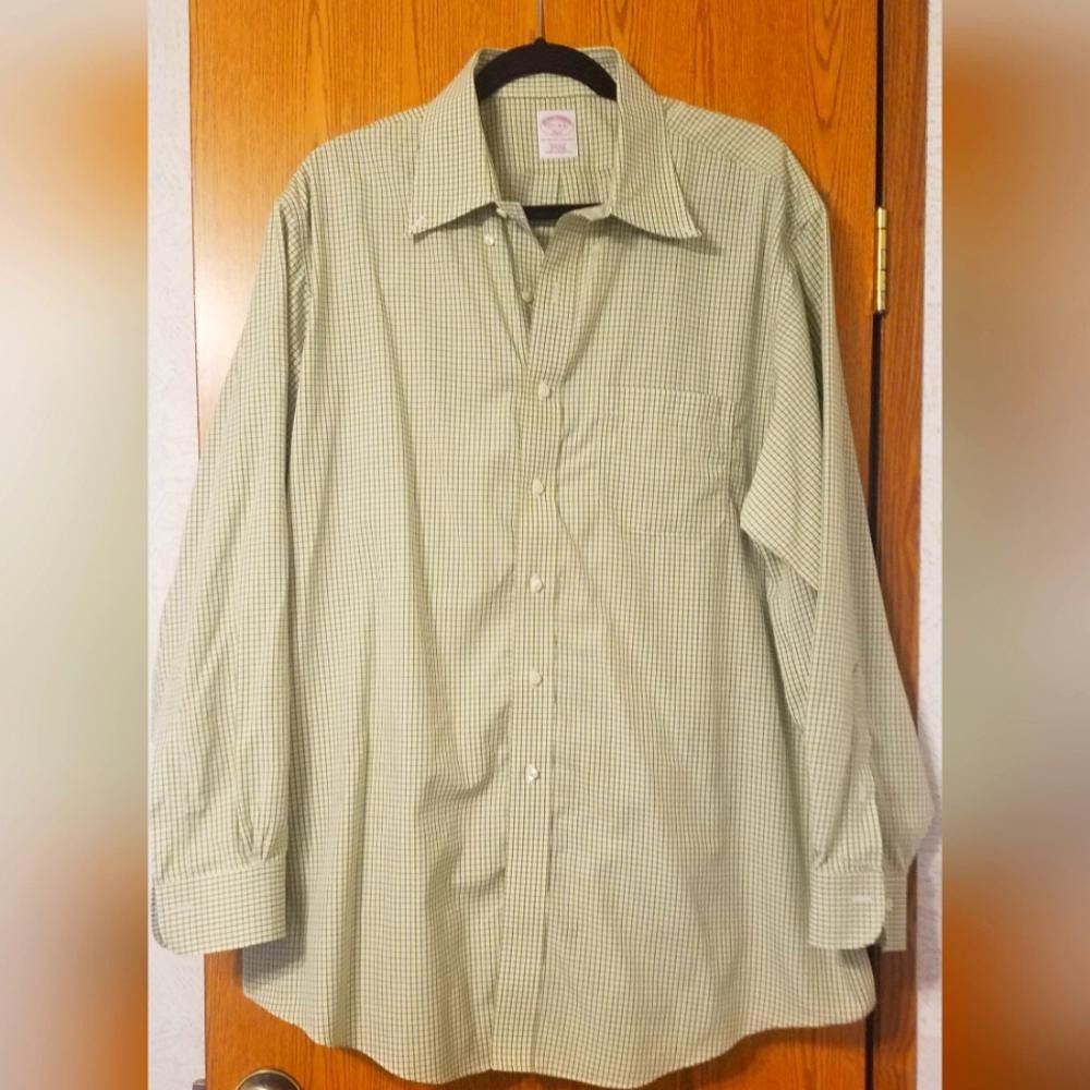 Brooks Brothers Brooks Brothers 346 Shirt Size 17 1/2 4/5 Size 38R - 1 Thumbnail