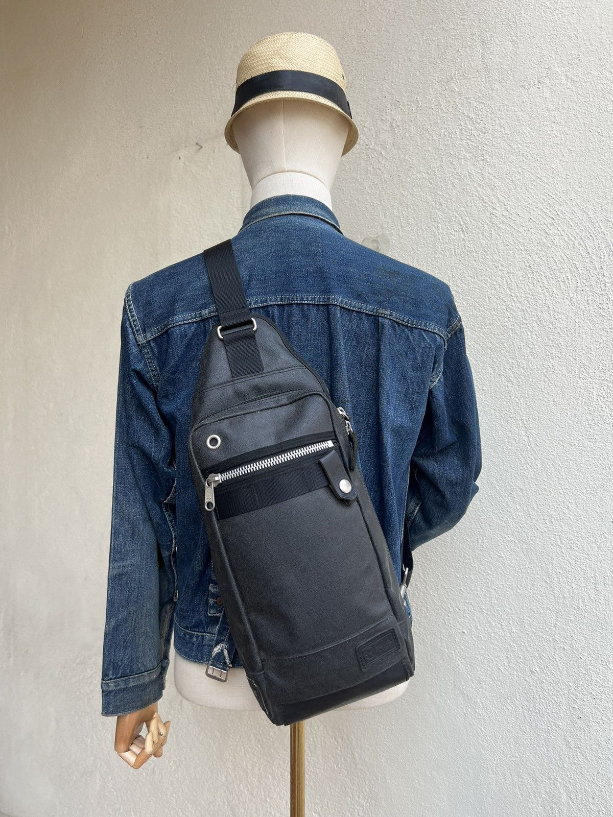 Japanese Brand × Leather Vintage SEAL Japan Waxed Canvas Leather Crossbody Bag Size ONE SIZE - 2 Thumbnail
