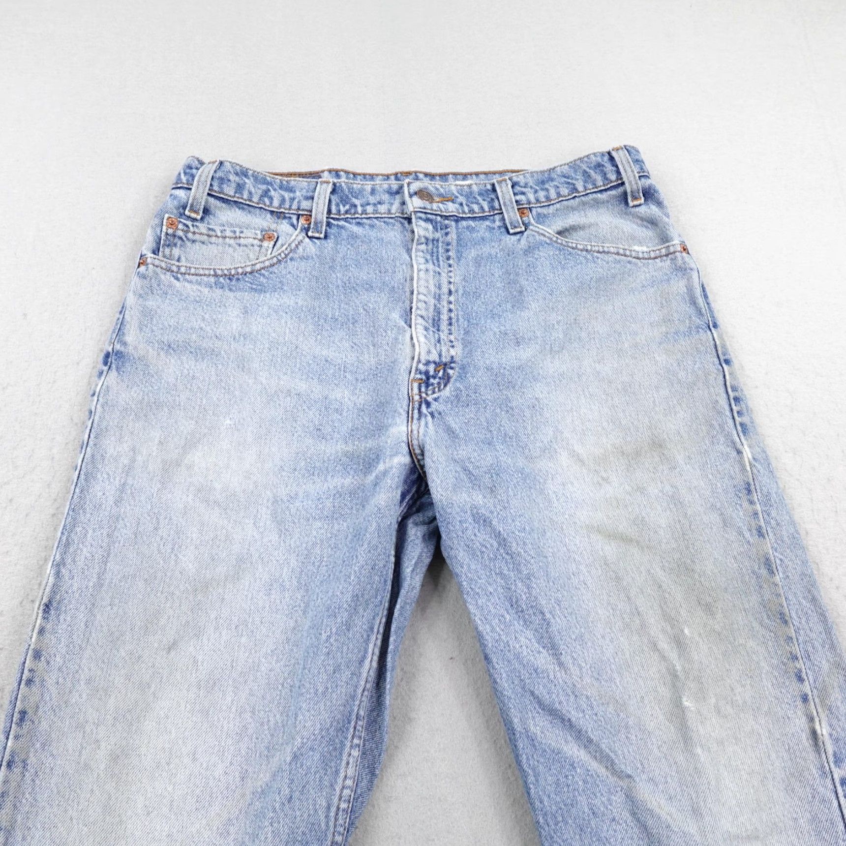 Levi's VINTAGE Levi's Jeans Mens 36x30 Blue Denim 505 Regular Straight Leg 90s USA Size US 36 / EU 52 - 2 Thumbnail