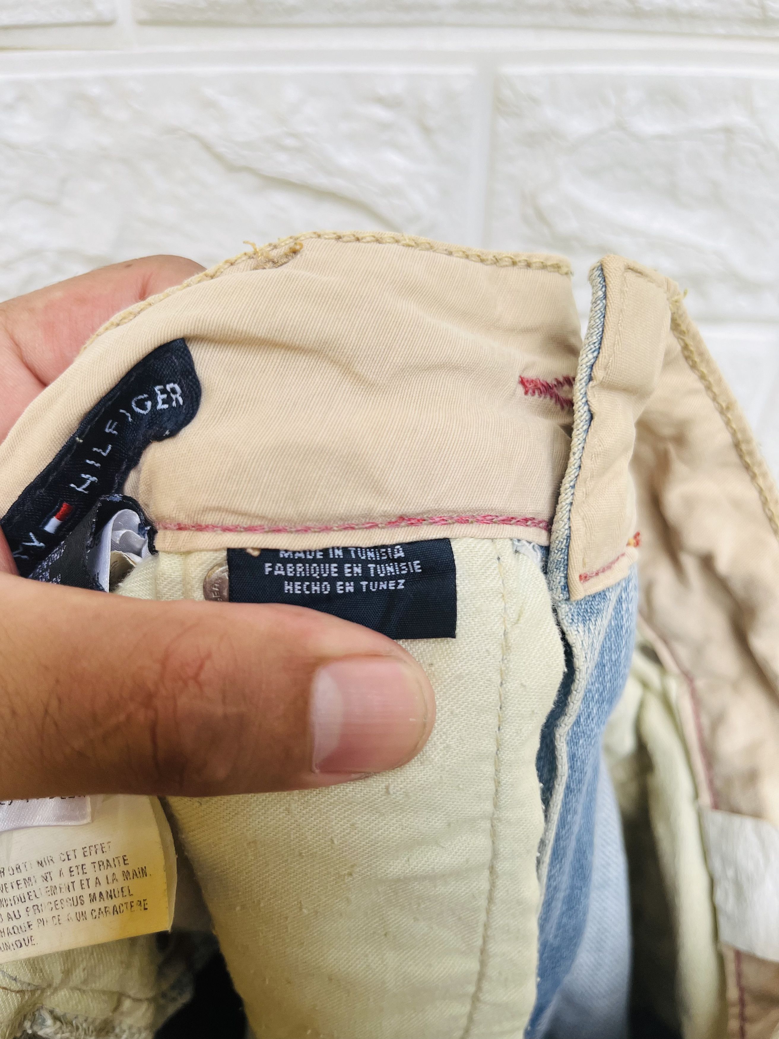 Tommy Hilfiger × Vintage Vintage Tommy Hilfiger Designer Fashion Style Size US 31 - 15 Thumbnail