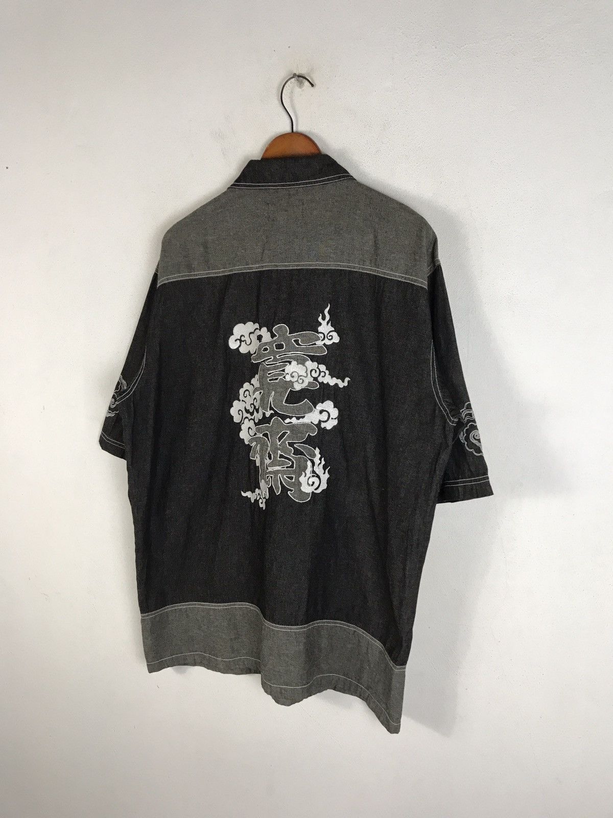 Kansai Yamamoto Vintage Kansai Man Kanji Embroidery Denim Shirt Size US L / EU 52-54 / 3 - 10 Thumbnail