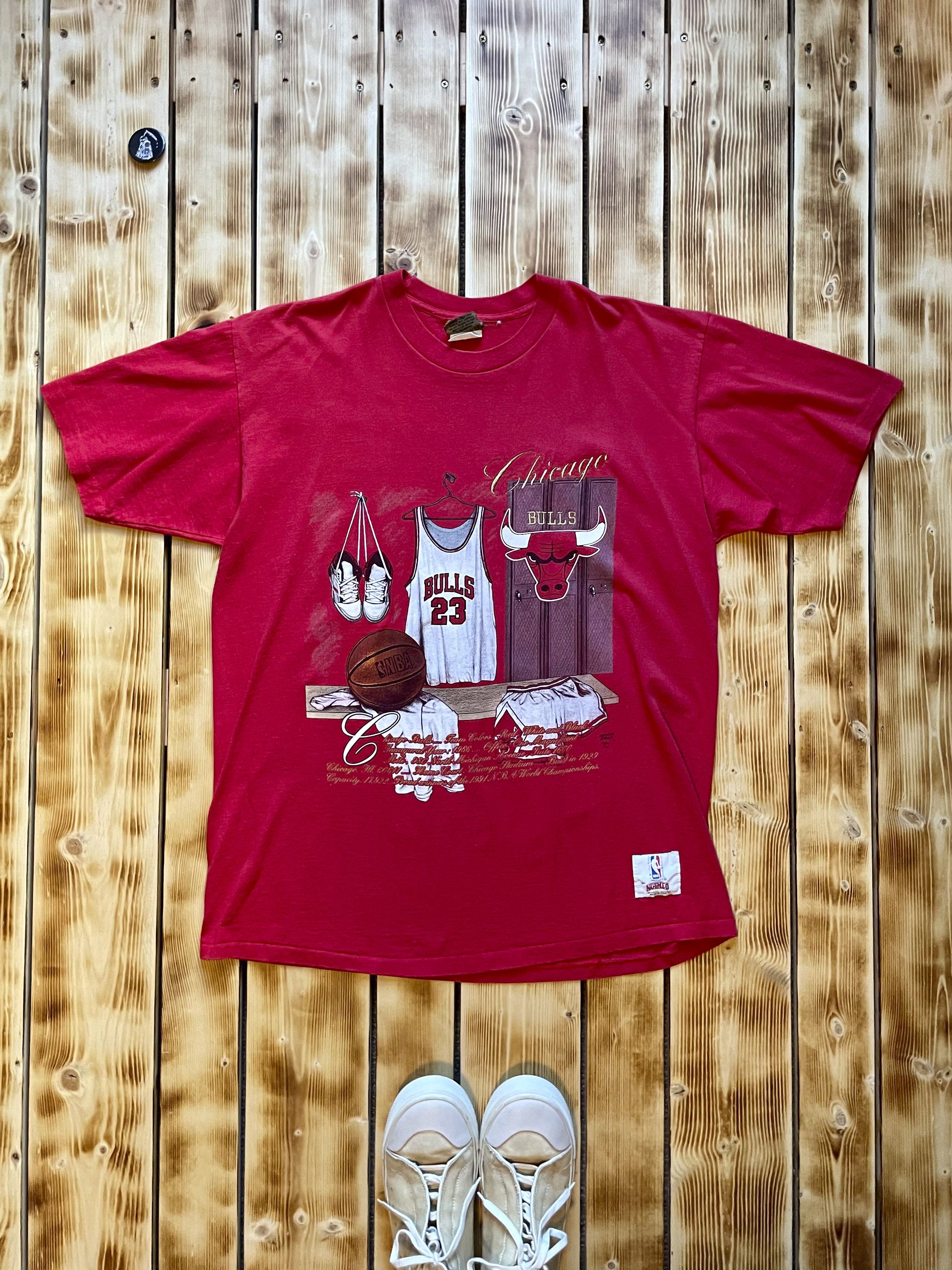 NBA Vintage 1991 NBA Chicago Bulls Nutmeg Michael Jordan T-shirt Size US XL / EU 56 / 4 - 2 Thumbnail