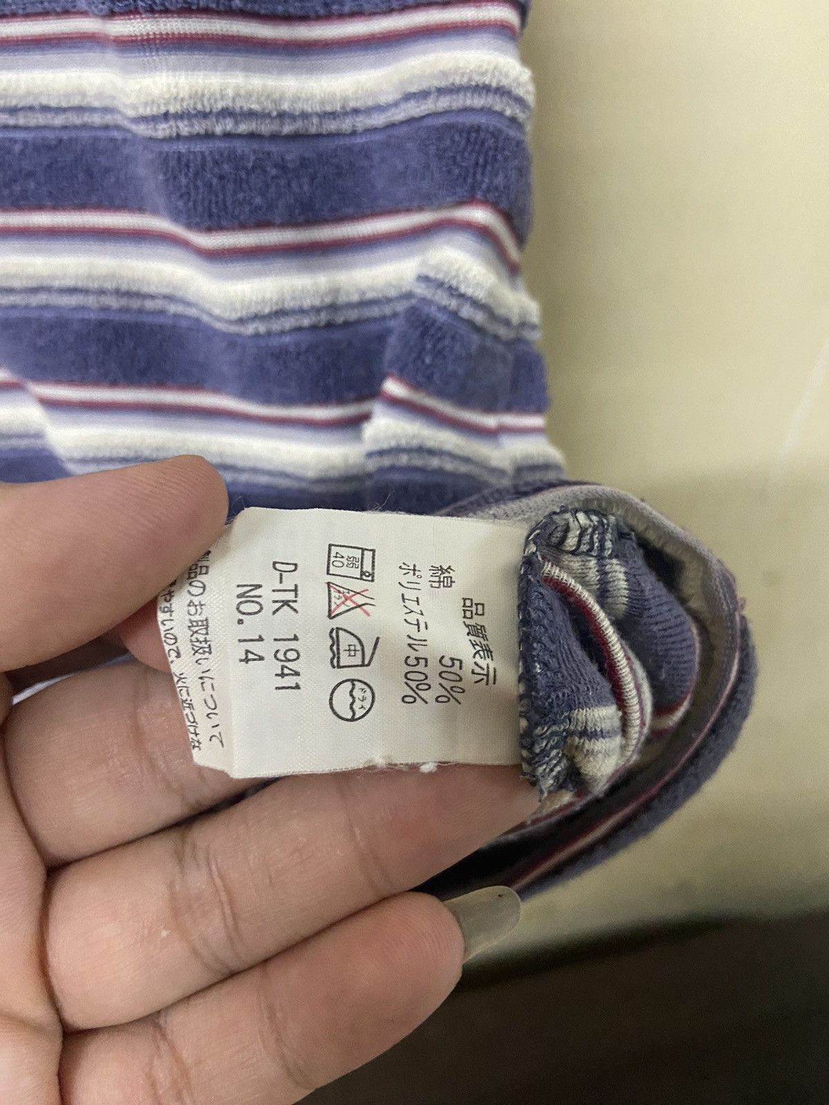 SKECHERS × Vintage Vintage Skechers Usa Stripe TShirt Size US L / EU 52-54 / 3 - 9 Thumbnail