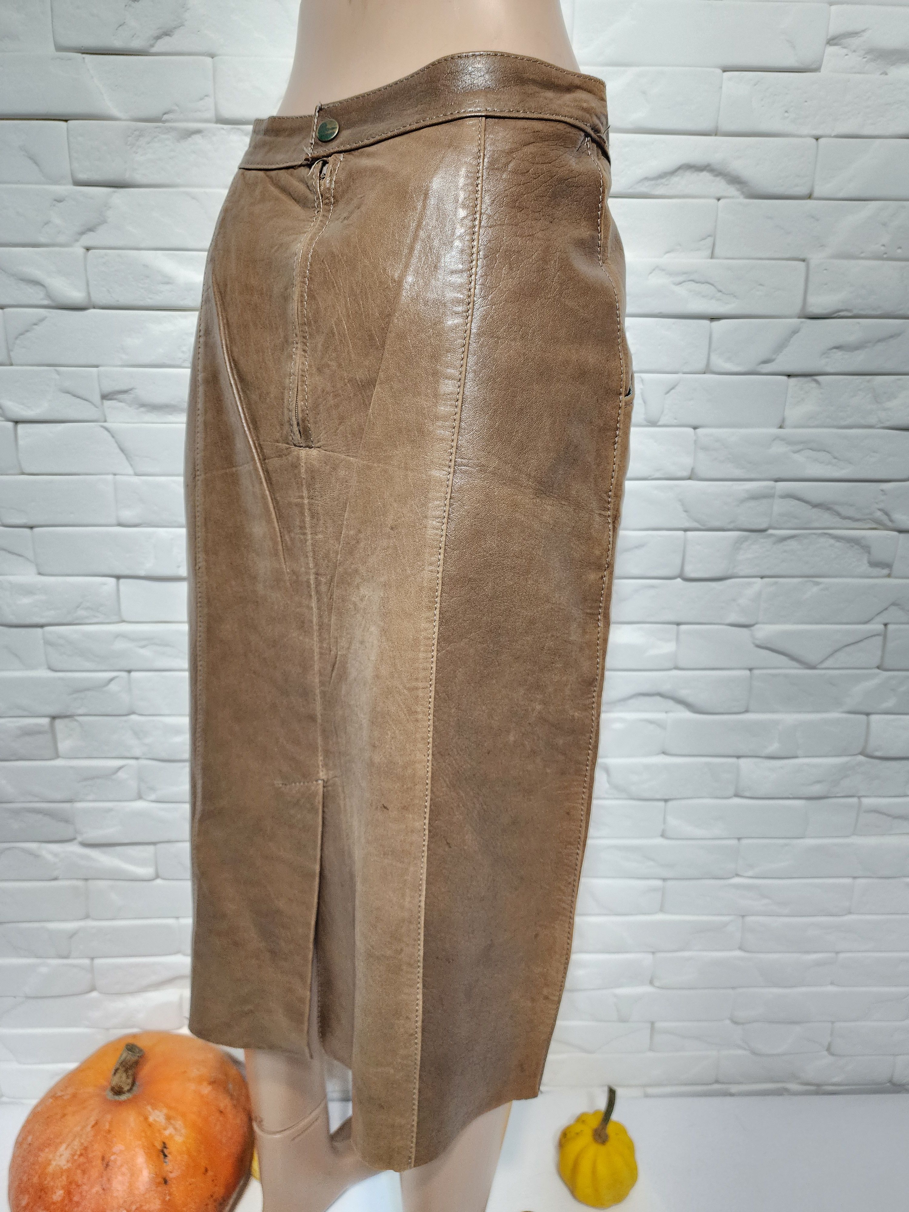 Genuine Leather Stylish brown leather skirt. Brown genuine leather skirt. Size 29" - 5 Thumbnail