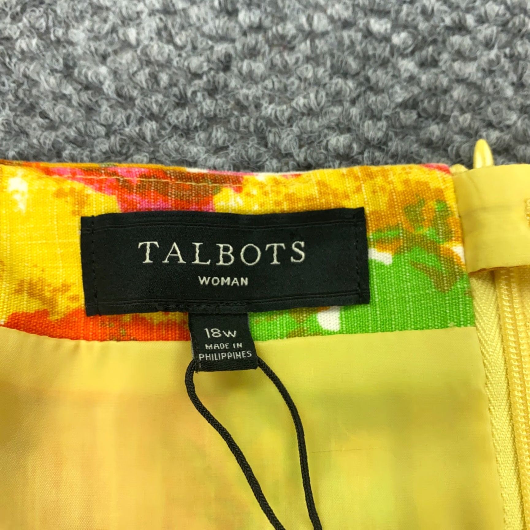 Talbots Talbots Skirt 18W Womens Knee Length Lined Zip Floral Multicolor Size 18W Plus Pencil Straight Womens Size 40" / US 18 - 3 Thumbnail
