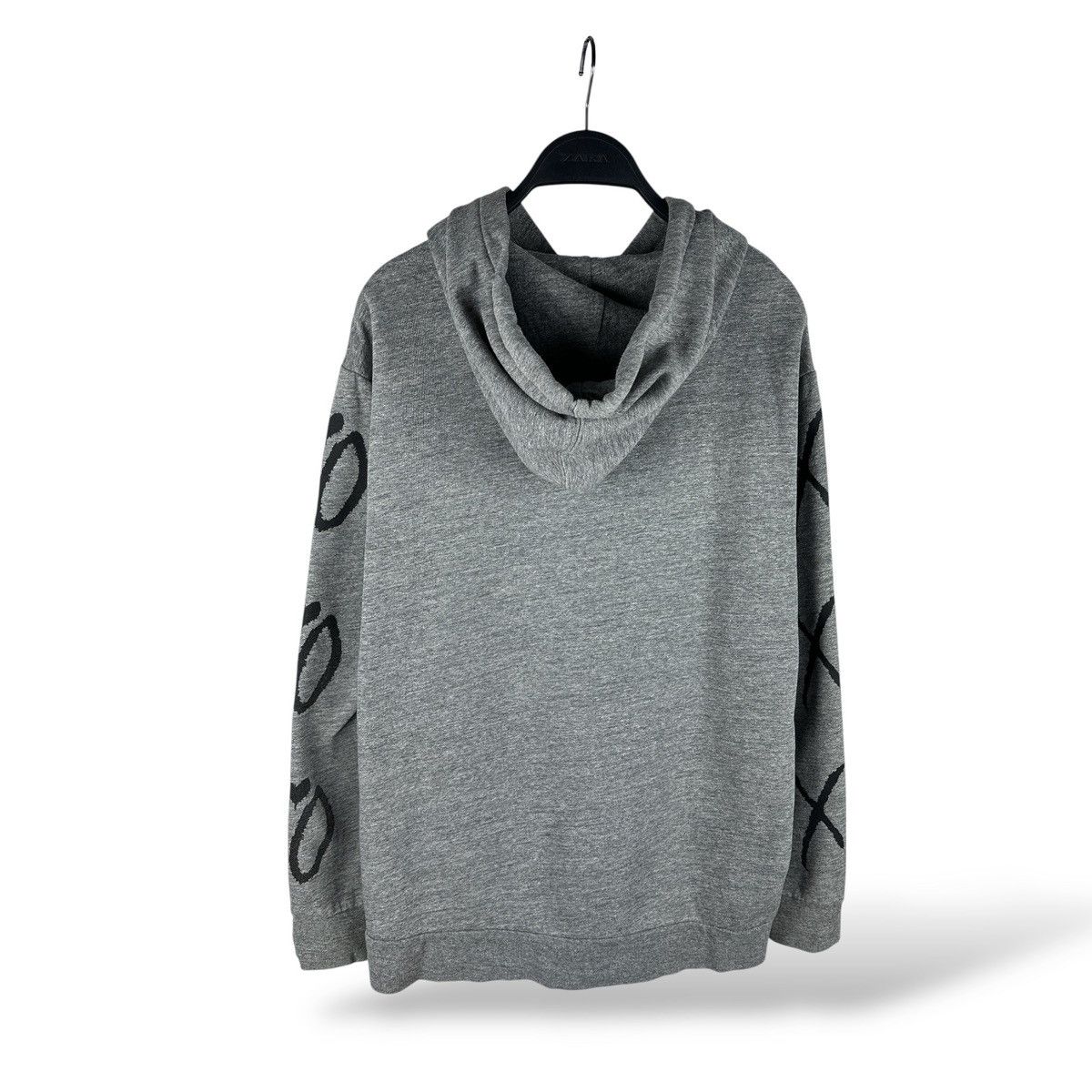 H&M × The Weeknd H&M x The Weeknd XO Heart Big Logo Men’s Gray Hoodie Merch Size US M / EU 48-50 / 2 - 9 Thumbnail