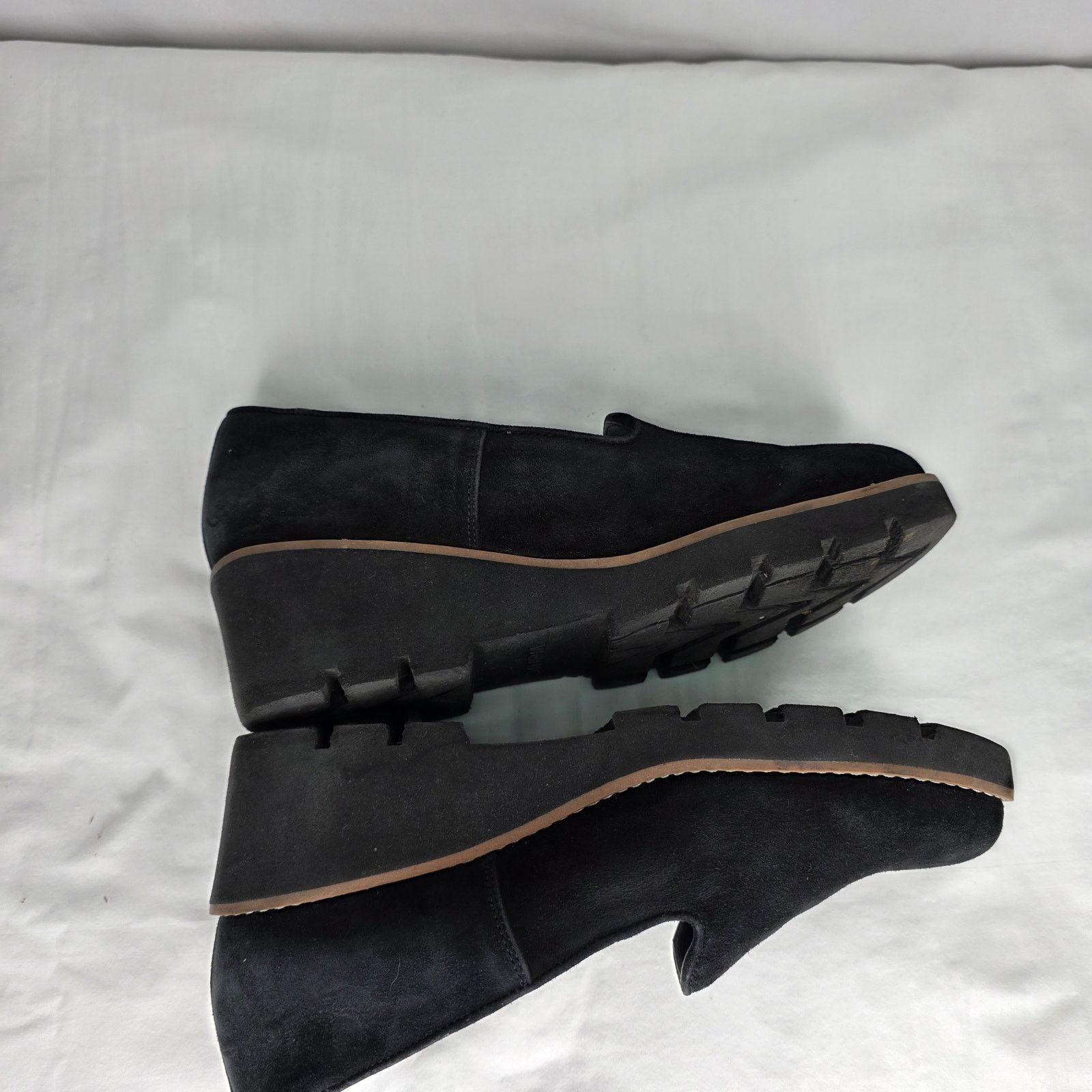 Vionic Vionic Black Suede Willa Chunky Wedge Round Toe Loafer Shoes Size US 7.5 / IT 37.5 - 13 Thumbnail