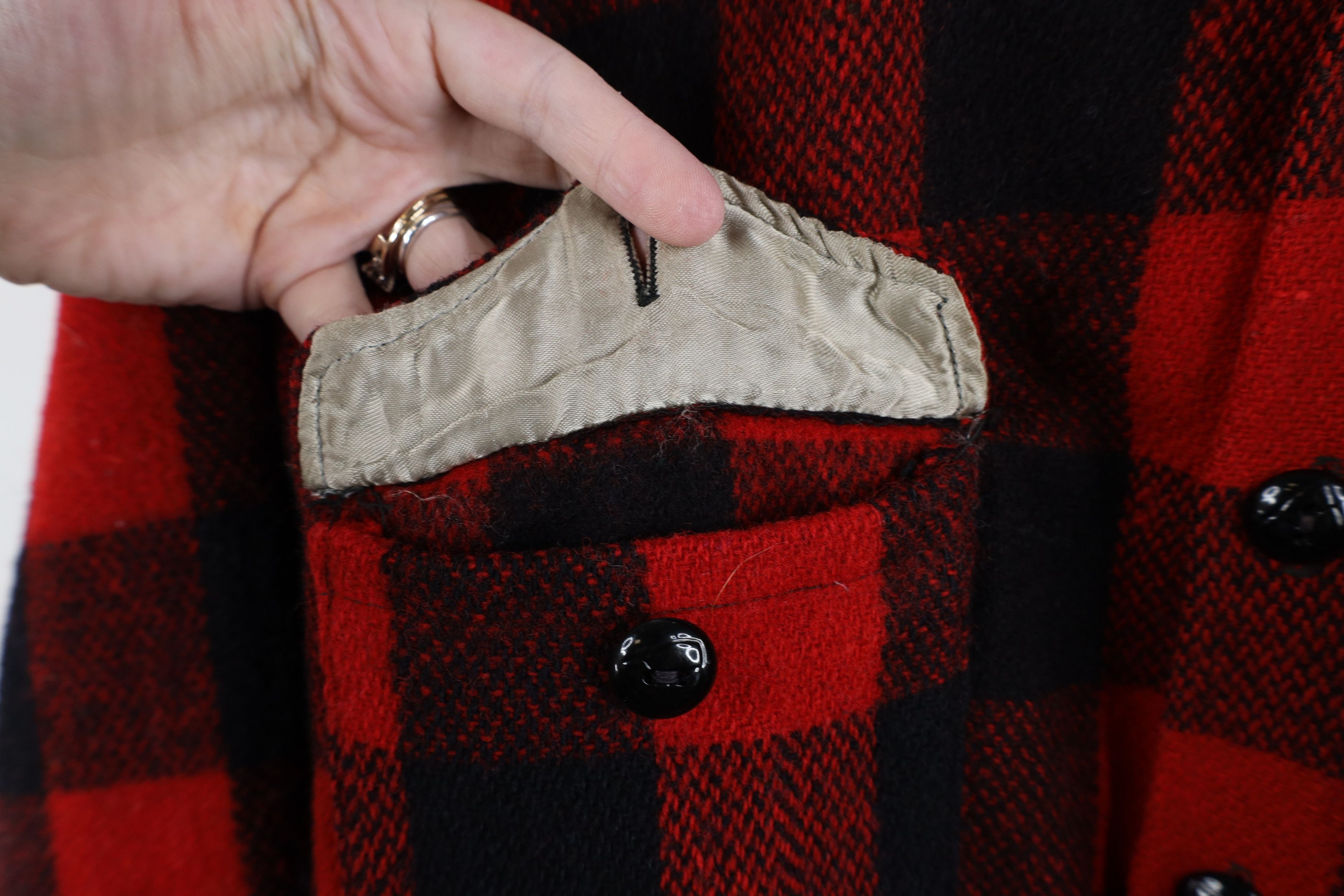 Hudsons Bay Vintage 50s Hudsons Bay Company Shirt Jacket Plaid USA Size US M / EU 48-50 / 2 - 4 Thumbnail