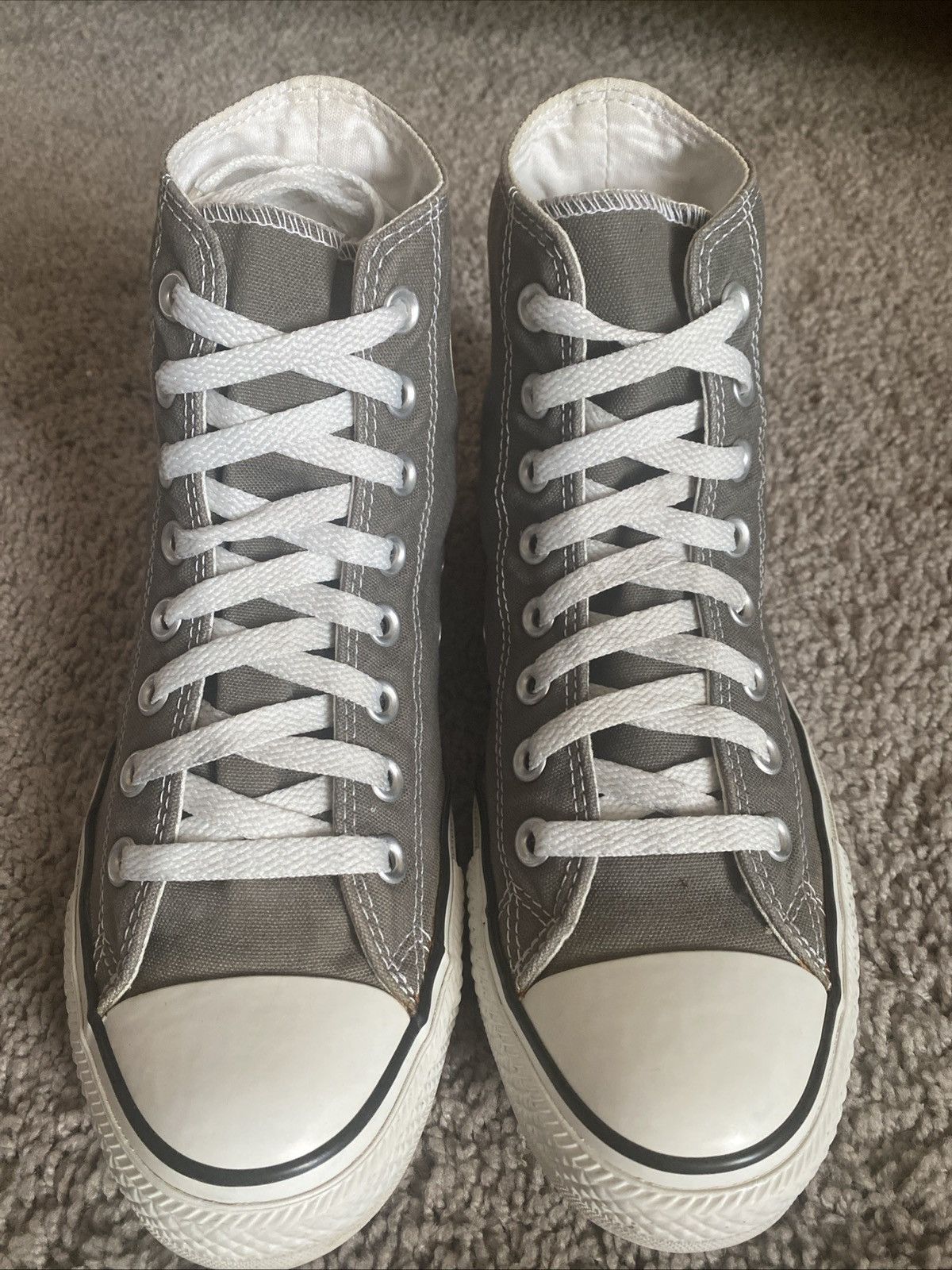 Converse Unisex Converse Chuck Taylor Allstar hi top shoes size 7M/9W Size US 7 / EU 40 - 21 Thumbnail