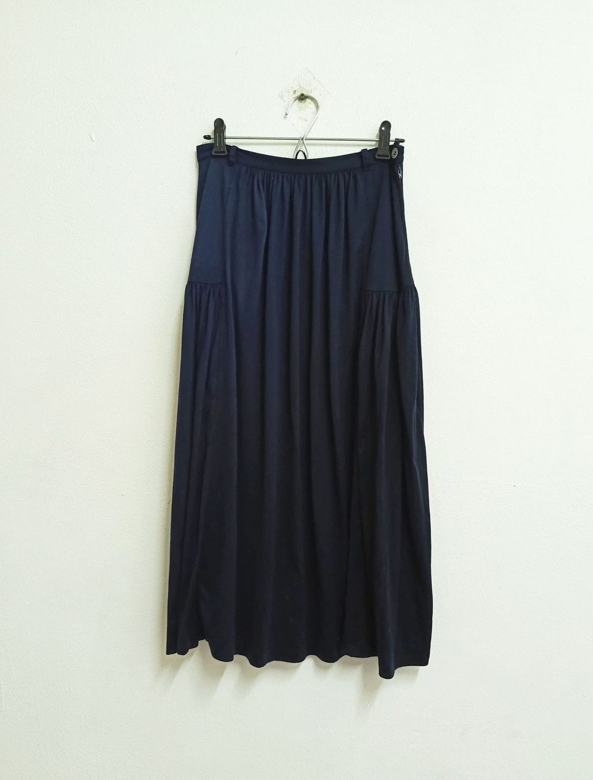 Yohji Yamamoto Vintage Y’s Yohji Yamamoto Pleated Midi Skirt Size 27" / US 4 / IT 40 - 1 Thumbnail