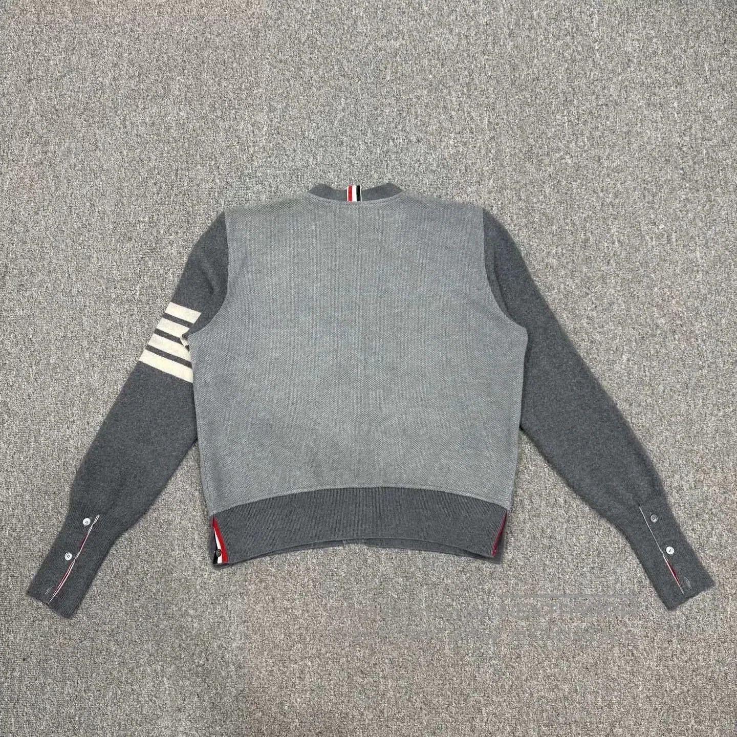 Thom Browne Thom Browne Gray Striped Cardigan. Size US M / EU 48-50 / 2 - 2 Thumbnail
