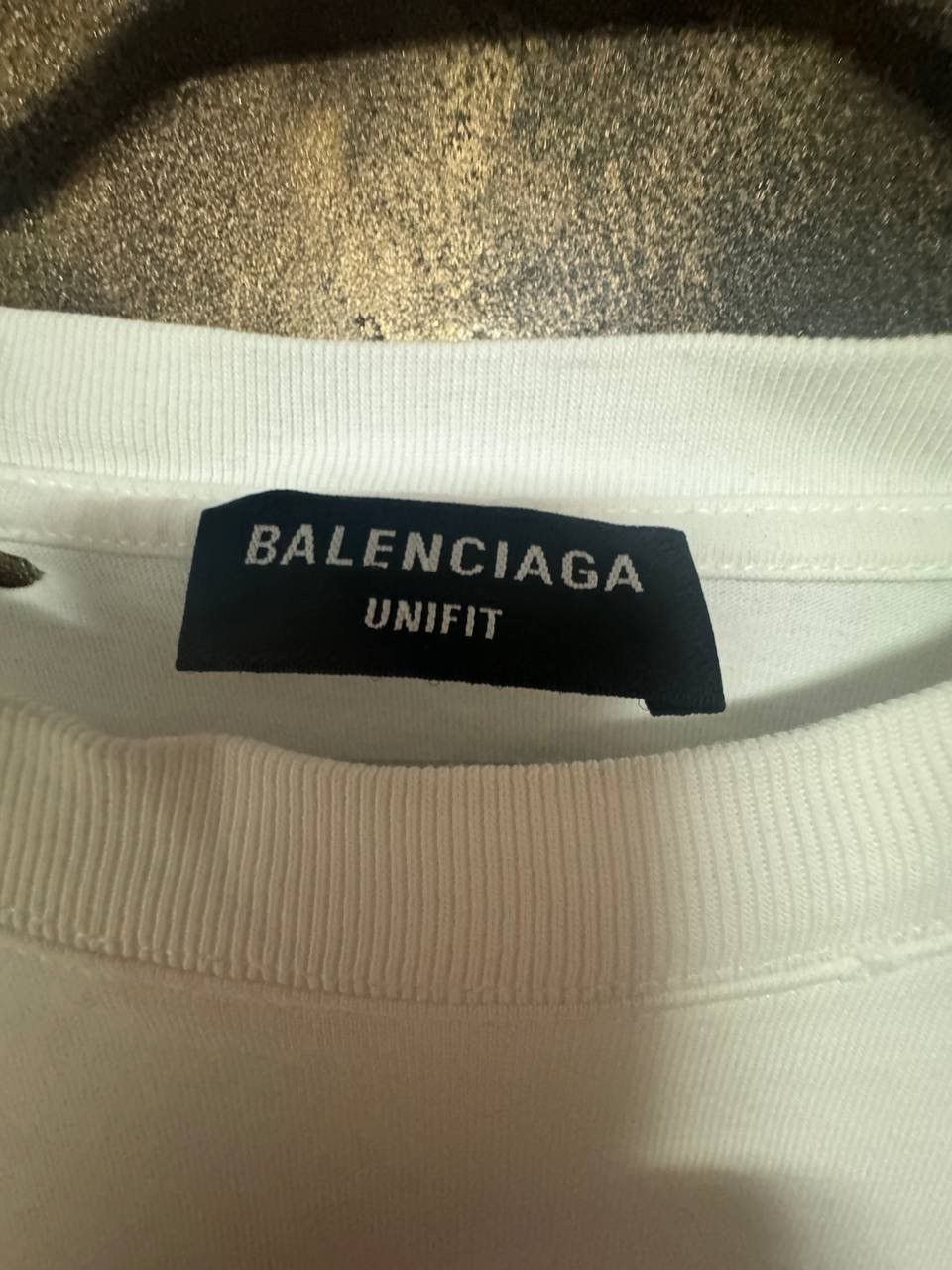 Balenciaga T-shirt BALENCIAGA Logo Distressed Size US L / EU 52-54 / 3 - 3 Thumbnail