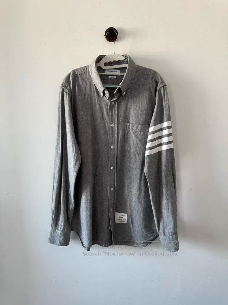 Thom Browne Thom Browne Grey armband shirt Size US XL / EU 56 / 4 - 1 Thumbnail