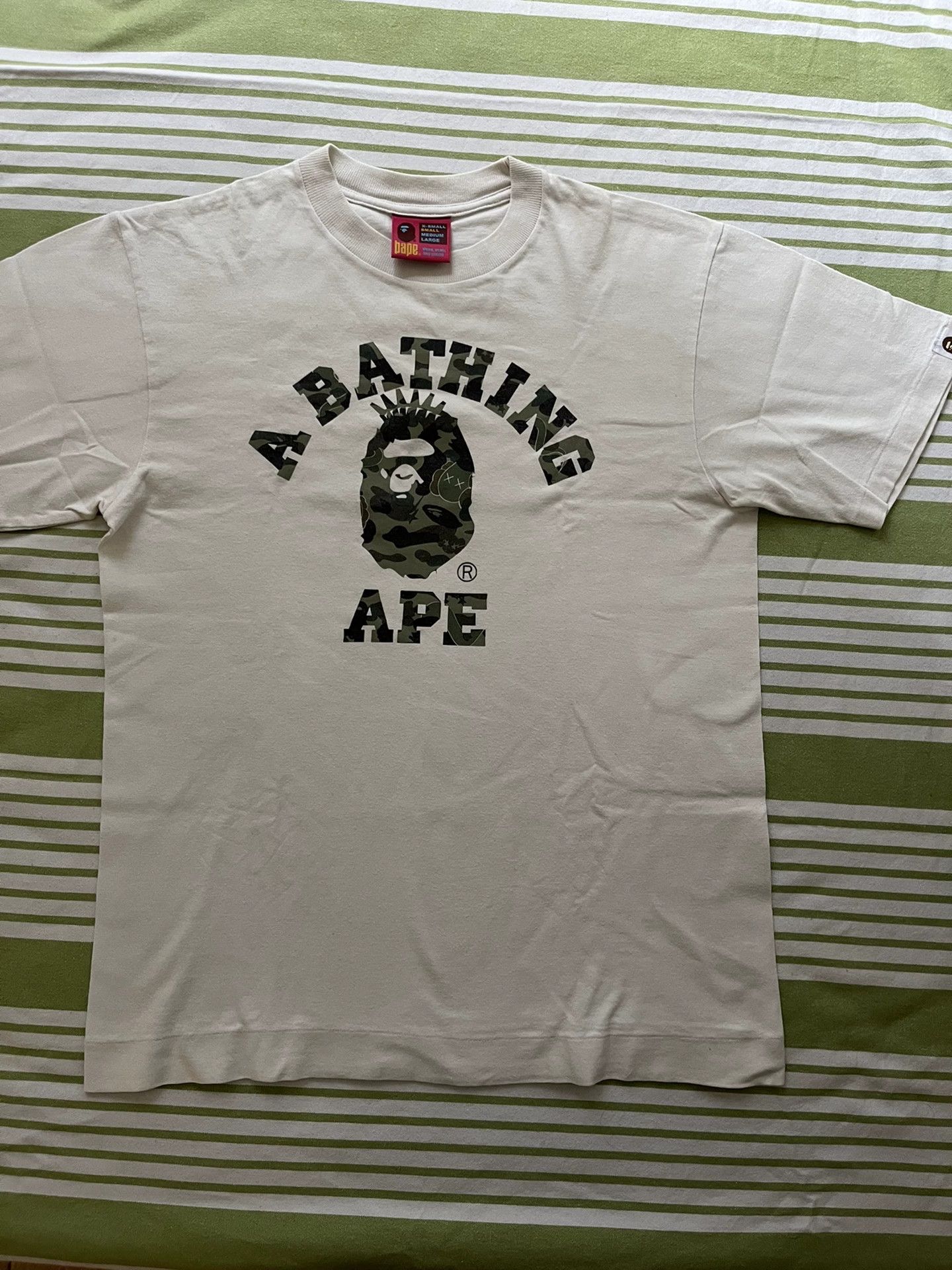 Bape Bape Collab Designer Casual Streetwear Size US S / EU 44-46 / 1 - 1 Thumbnail