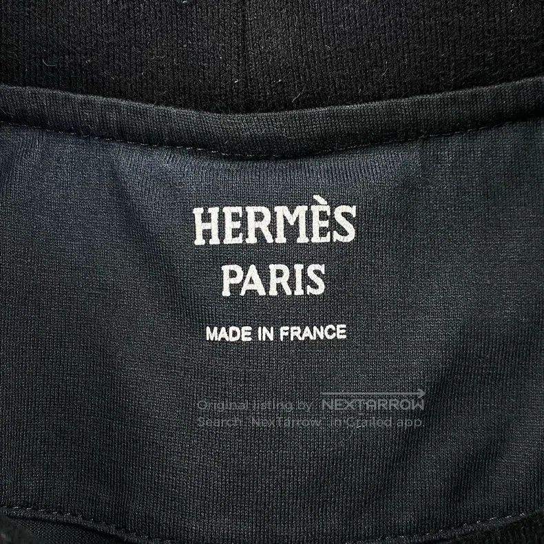 Hermes Hermes Black Chain-Trimmed Round Neck Short Top Size XS / US 0-2 / IT 36-38 - 4 Thumbnail