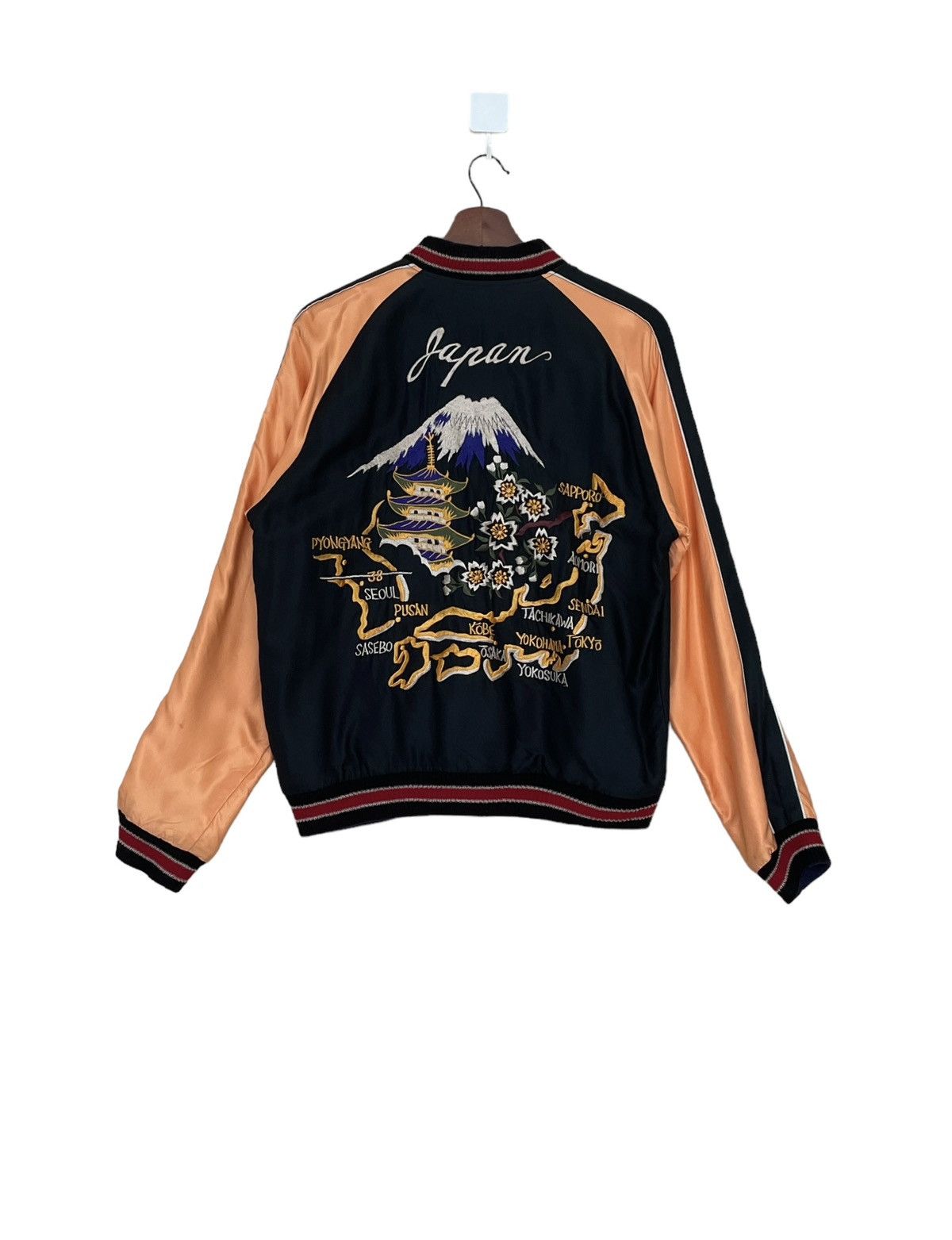 Japanese Brand × Toyo Enterprises Vintage Toyo Enterprise Reversible Rayon 100% Sukajan 1990s Size US L / EU 52-54 / 3 - 2 Thumbnail