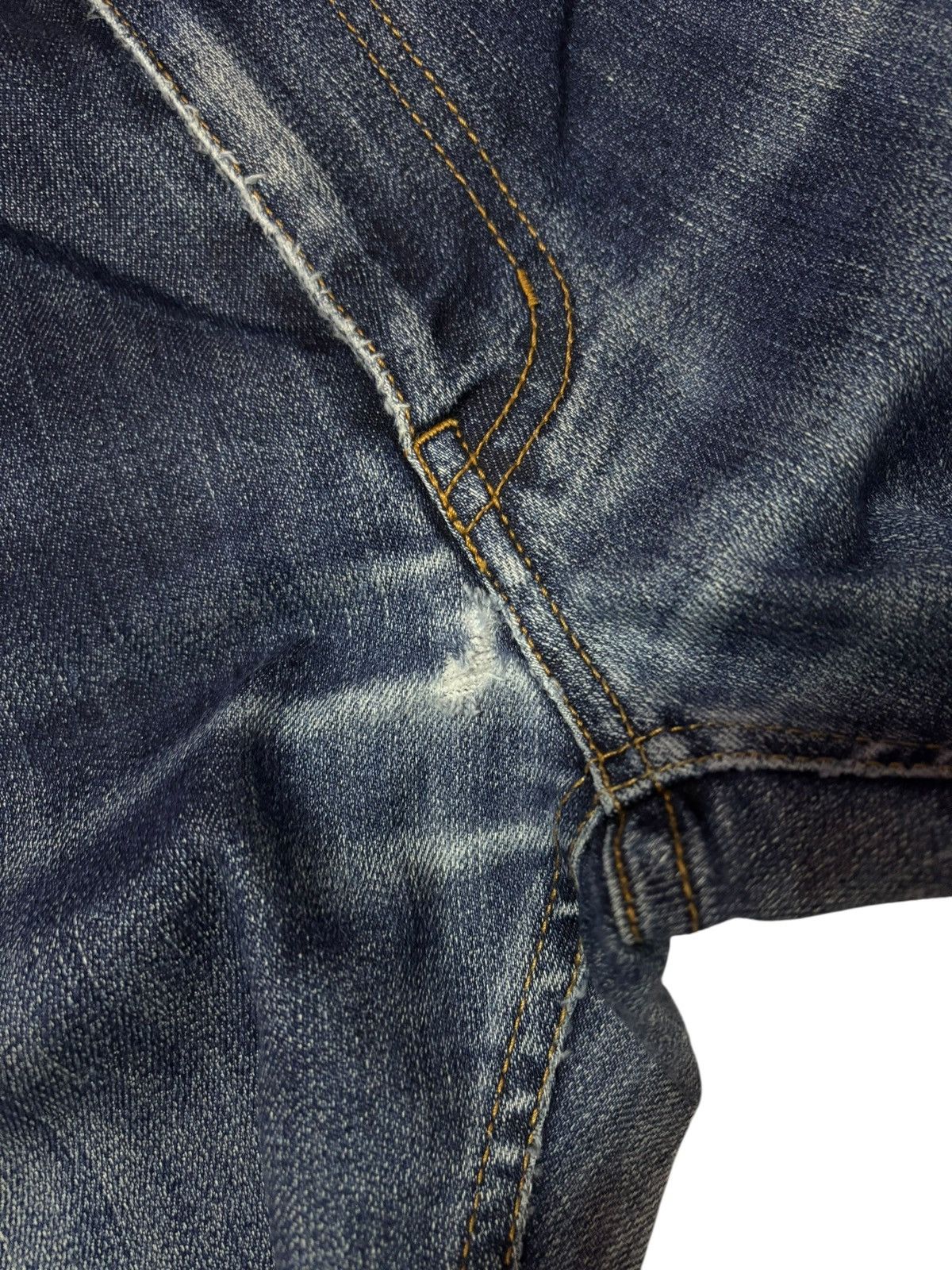 Burberry Vtg Burberry Black Label Selvedge Distressed Jeans Size US 34 / EU 50 - 8 Thumbnail