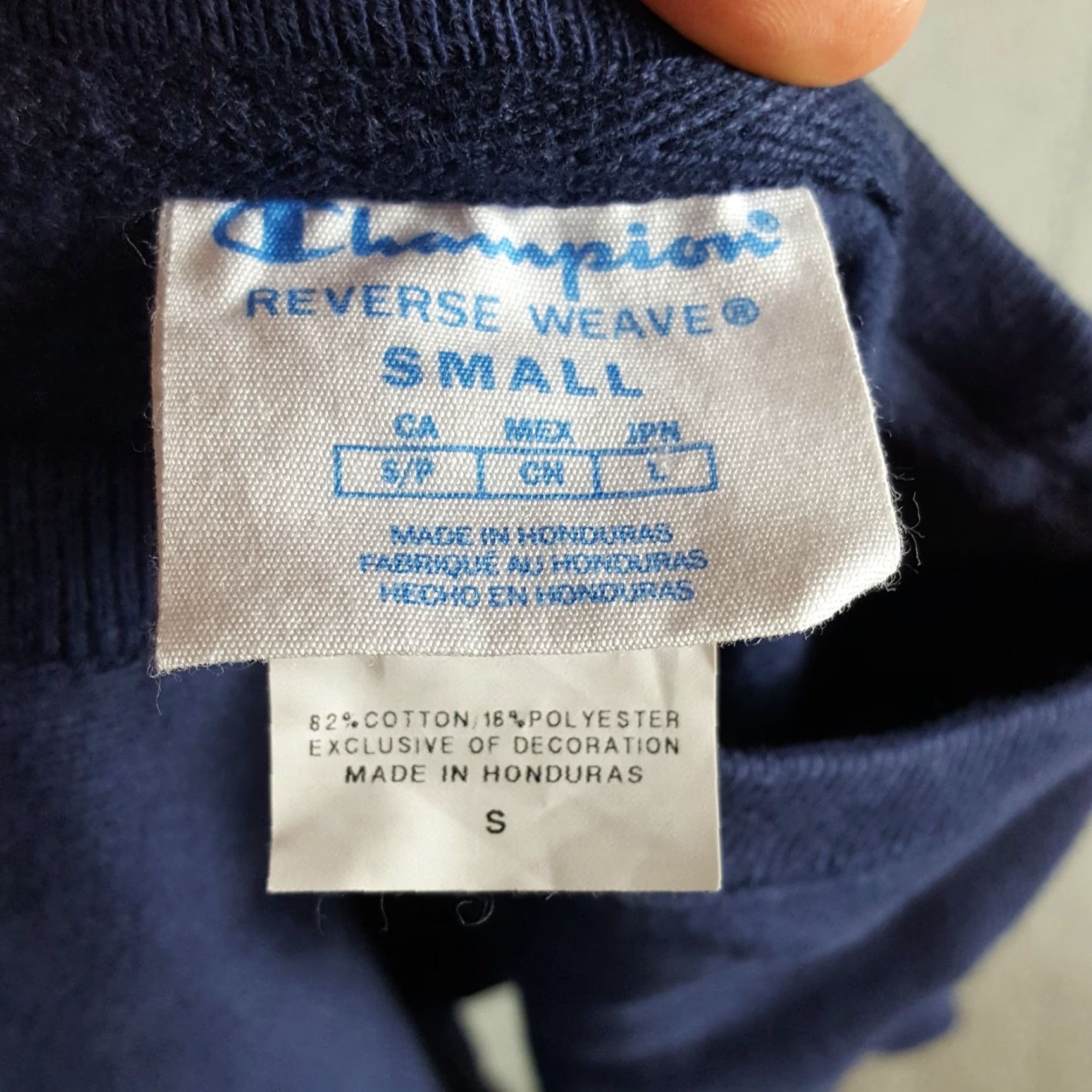 Champion VINTAGE Y2K Champion Reverse Weave Navy Pullover Crewneck Sweatshirt S Mens VTG Size US S / EU 44-46 / 1 - 4 Thumbnail