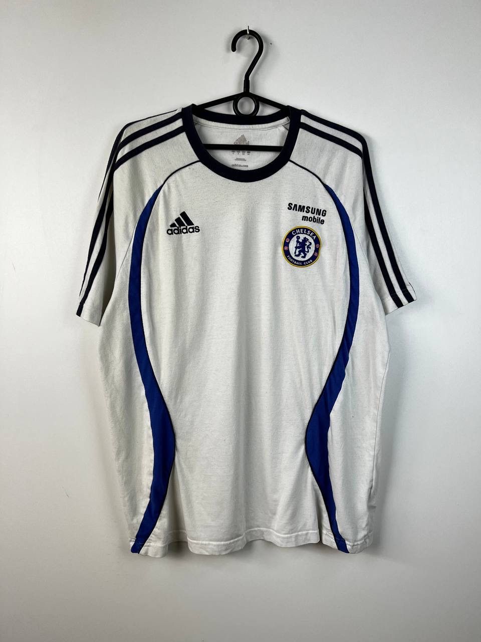 Vintage Chelsea Adidas Football vintage t-shirts size М Size US M / EU 48-50 / 2 - 1 Thumbnail