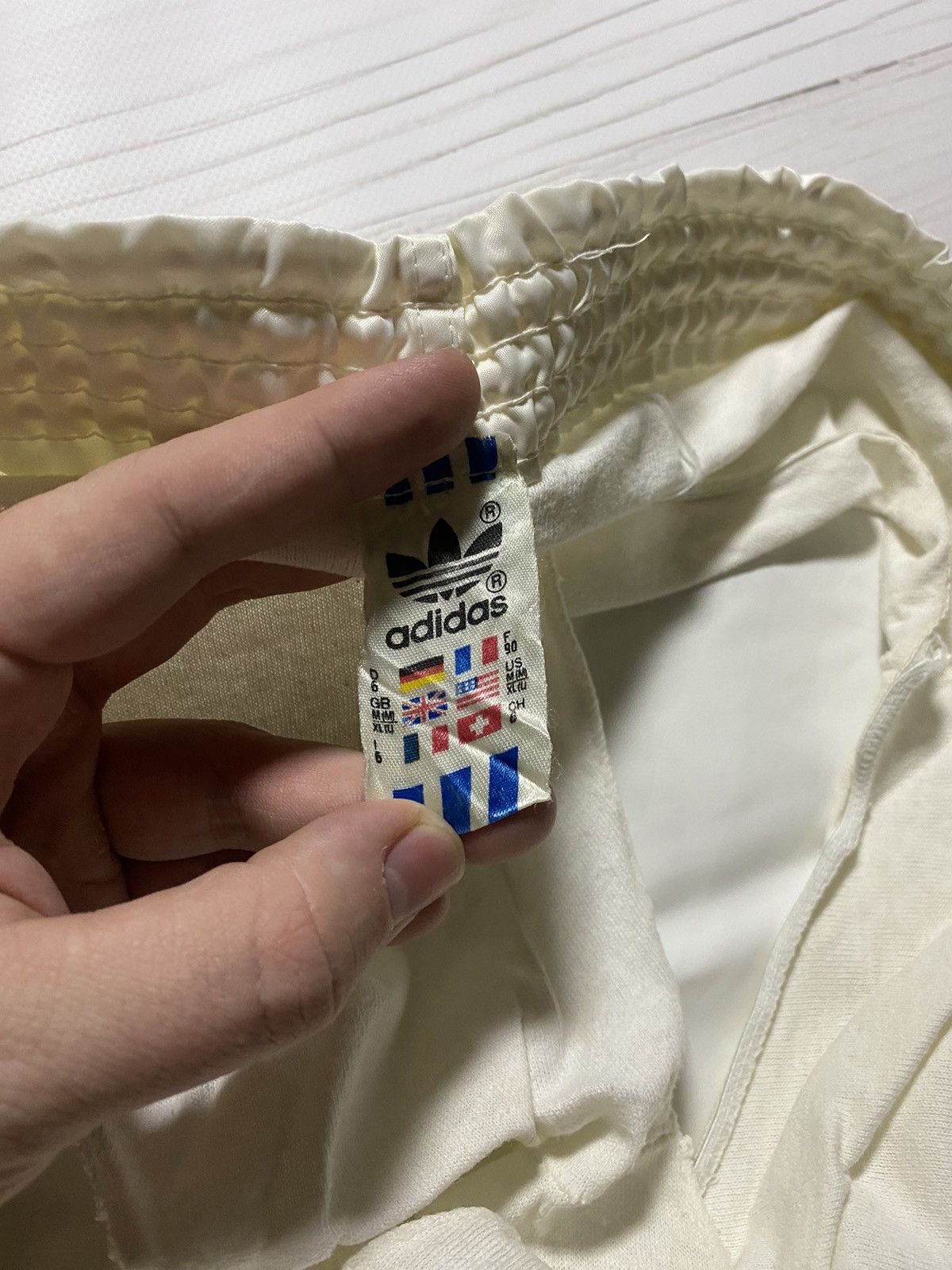 Adidas × Vintage Adidas Nylon Shorts Glanz Vintage Retro West Germany Size US 32 / EU 48 - 3 Thumbnail