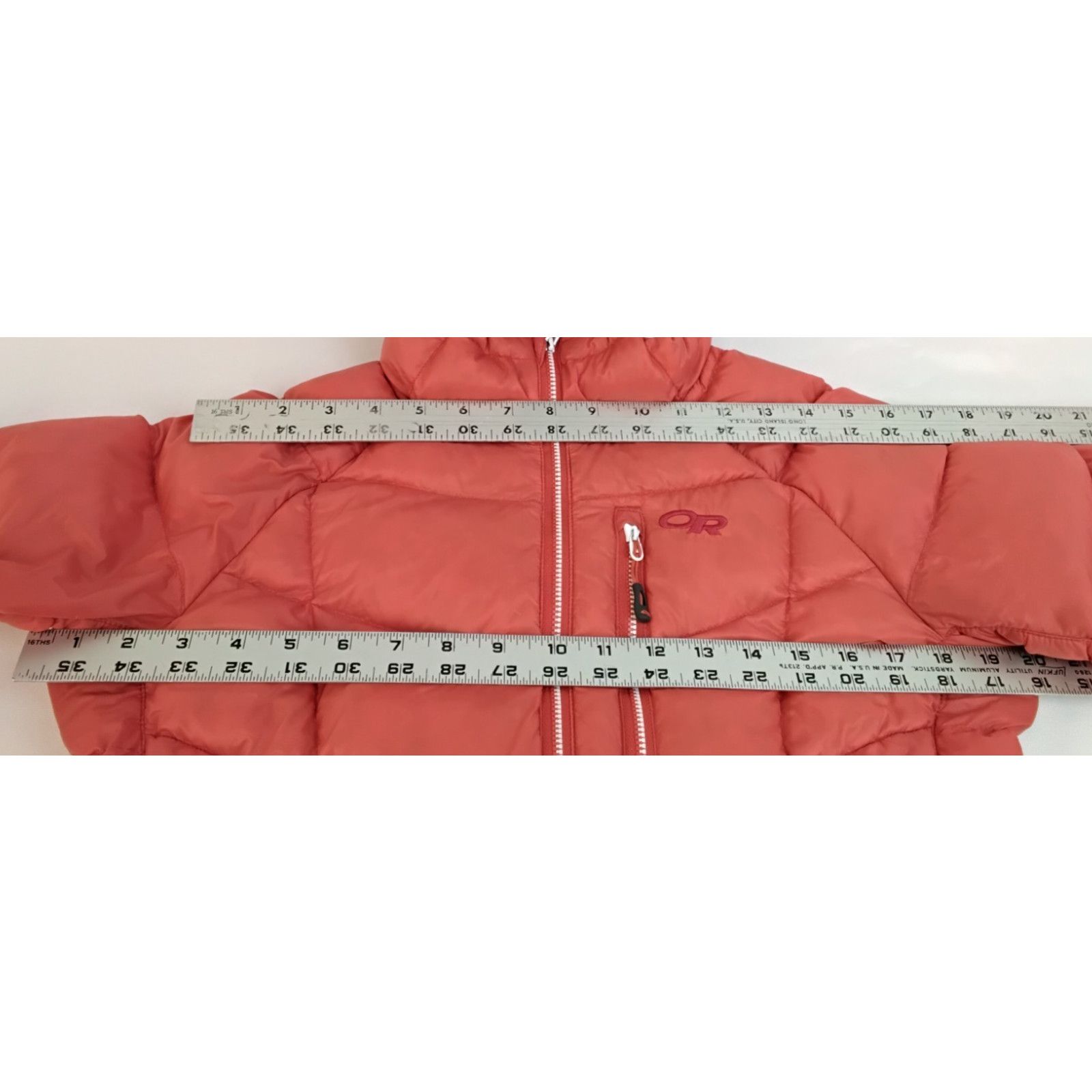 Outdoor Research Outdoor Research Down Jacket Women's Small Red Hooded Size S / US 4 / IT 40 - 15 Thumbnail