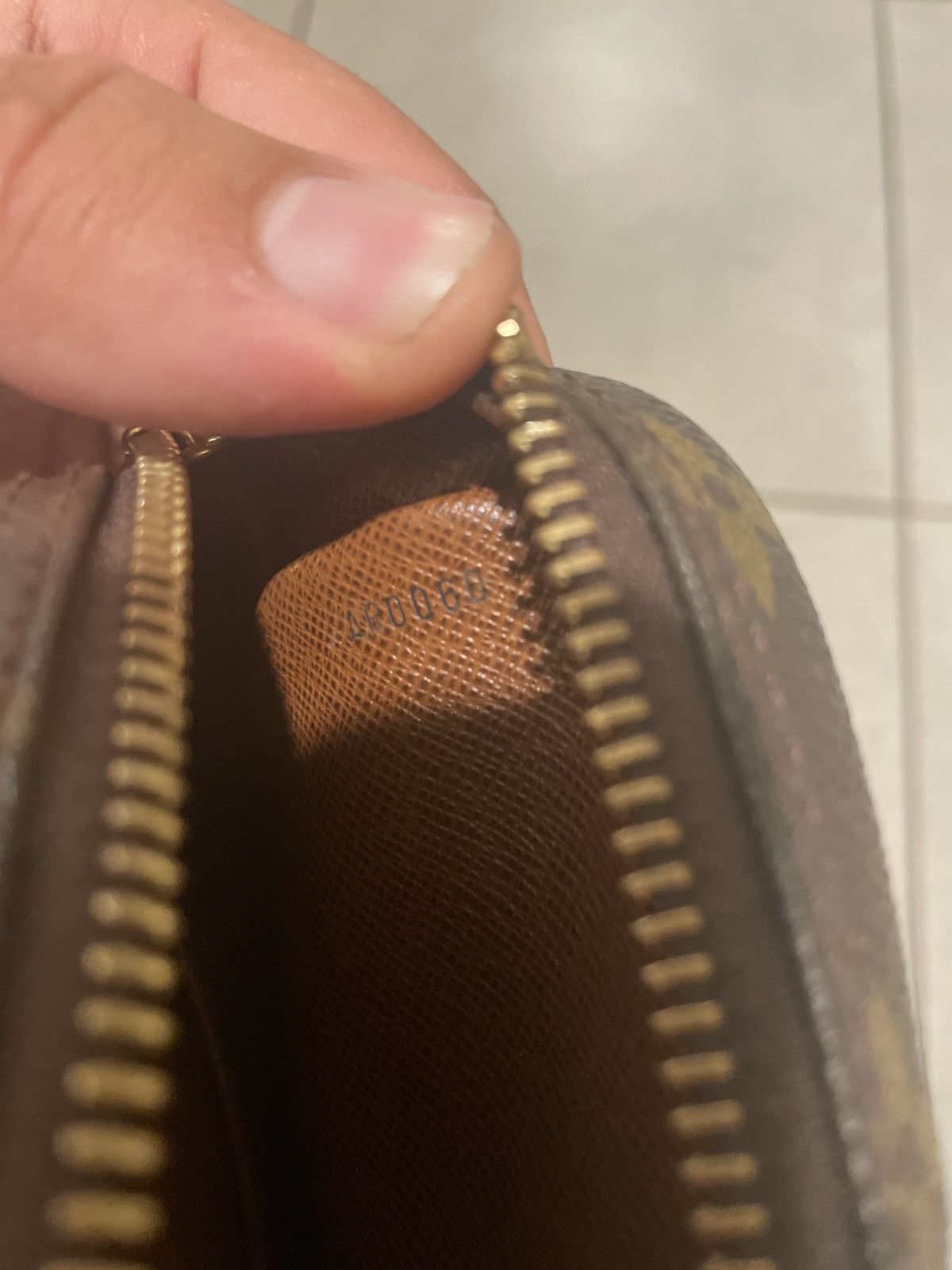 Louis Vuitton Lv side bag Size ONE SIZE - 2 Thumbnail