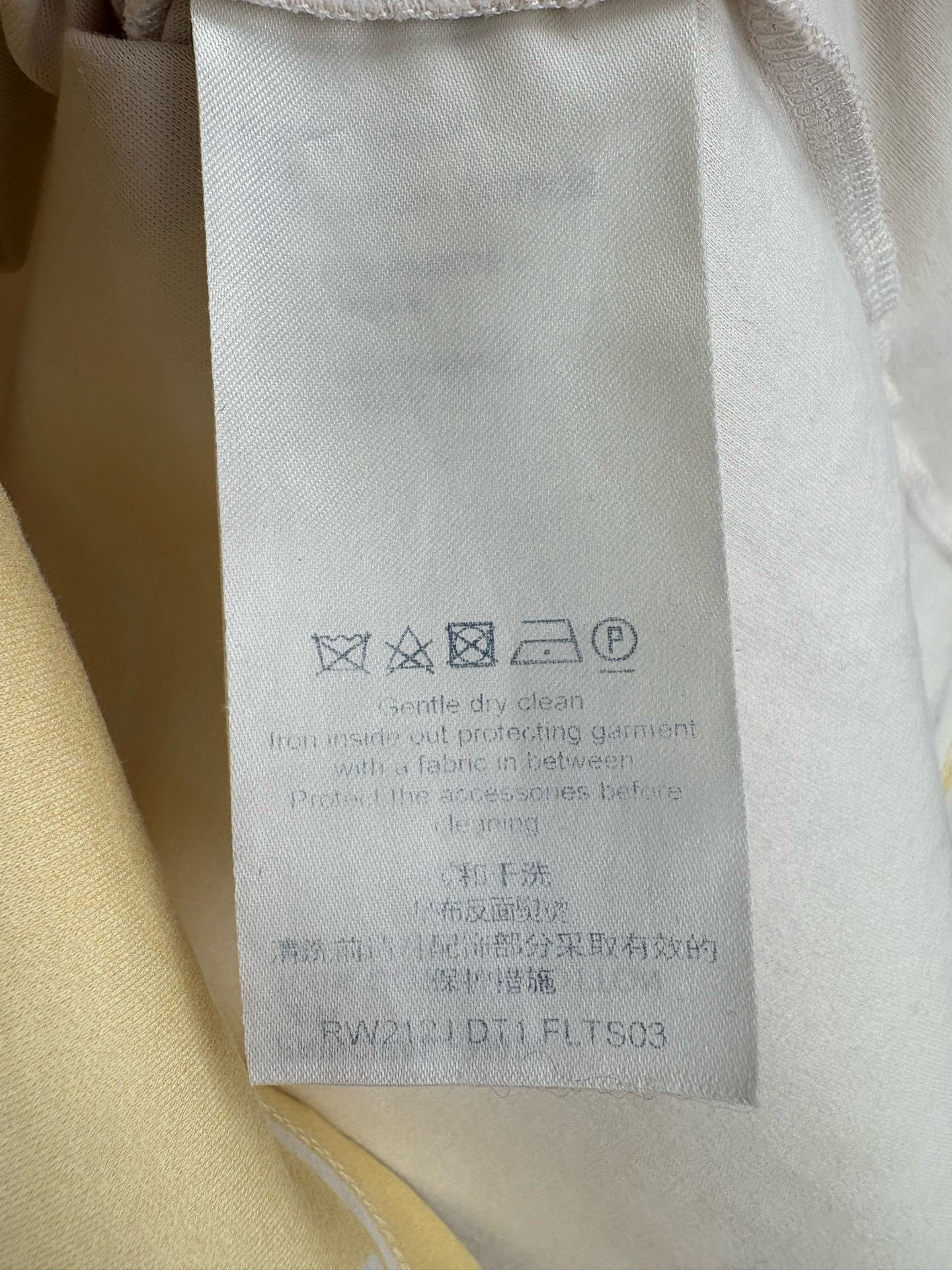 Louis Vuitton Louis Vuitton Gradient Monogram T-Shirt Size US M / EU 48-50 / 2 - 5 Thumbnail
