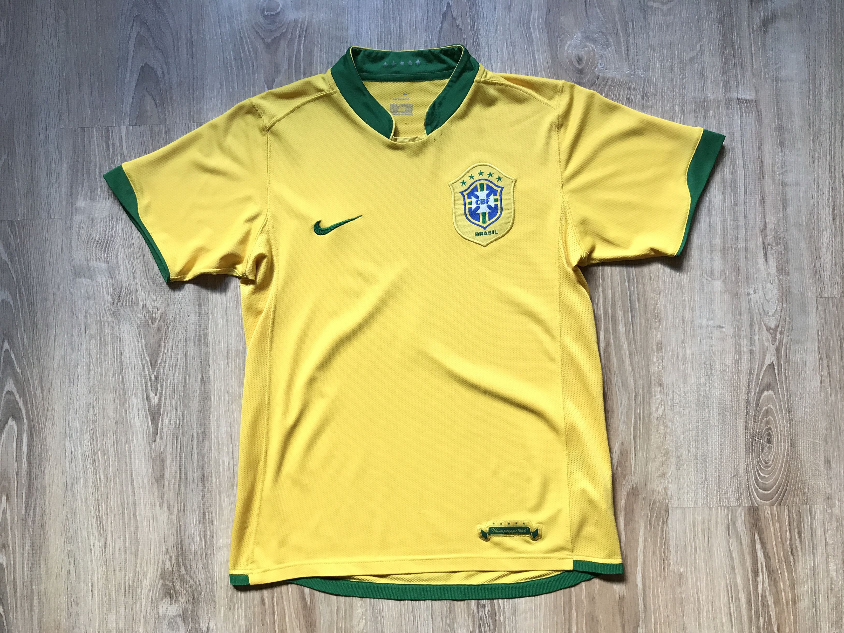 Nike × Vintage Vintage Nike Brazil Football Shirt 2006 Size US S / EU 44-46 / 1 - 1 Thumbnail