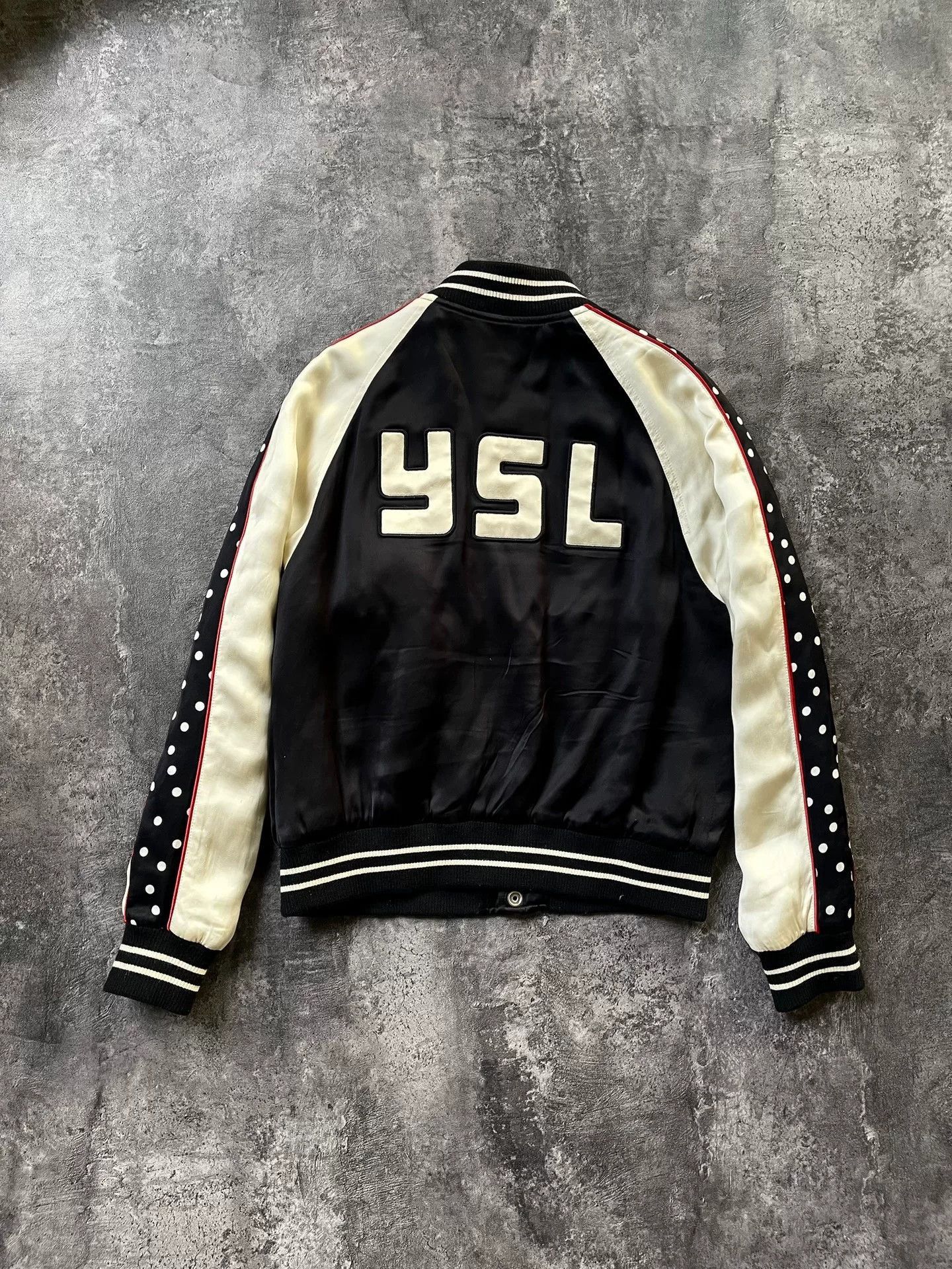 Yves Saint Laurent saint laurent black silk bomber jacket. Size M / US 6-8 / IT 42-44 - 1 Thumbnail