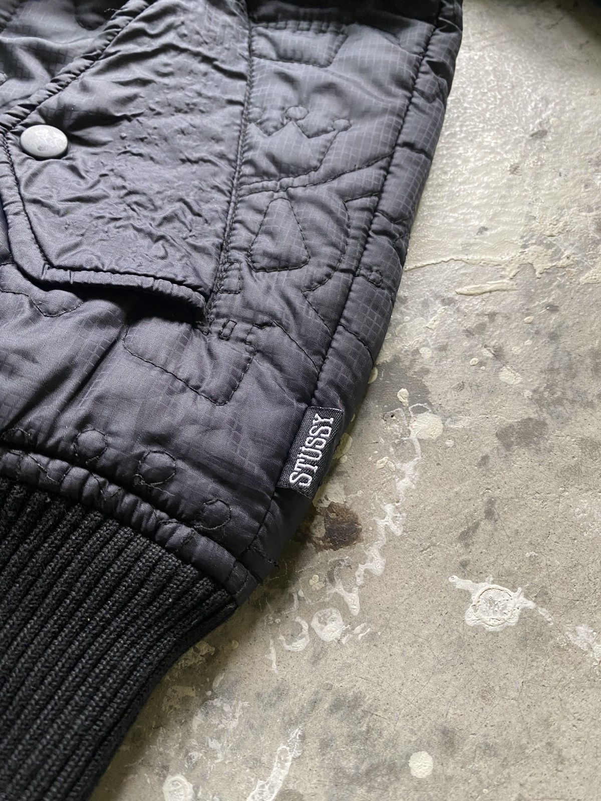 Stussy × Vintage Rare Vintage Stussy Monogram Skull Quilted Thermolite Jacket Size US L / EU 52-54 / 3 - 12 Thumbnail