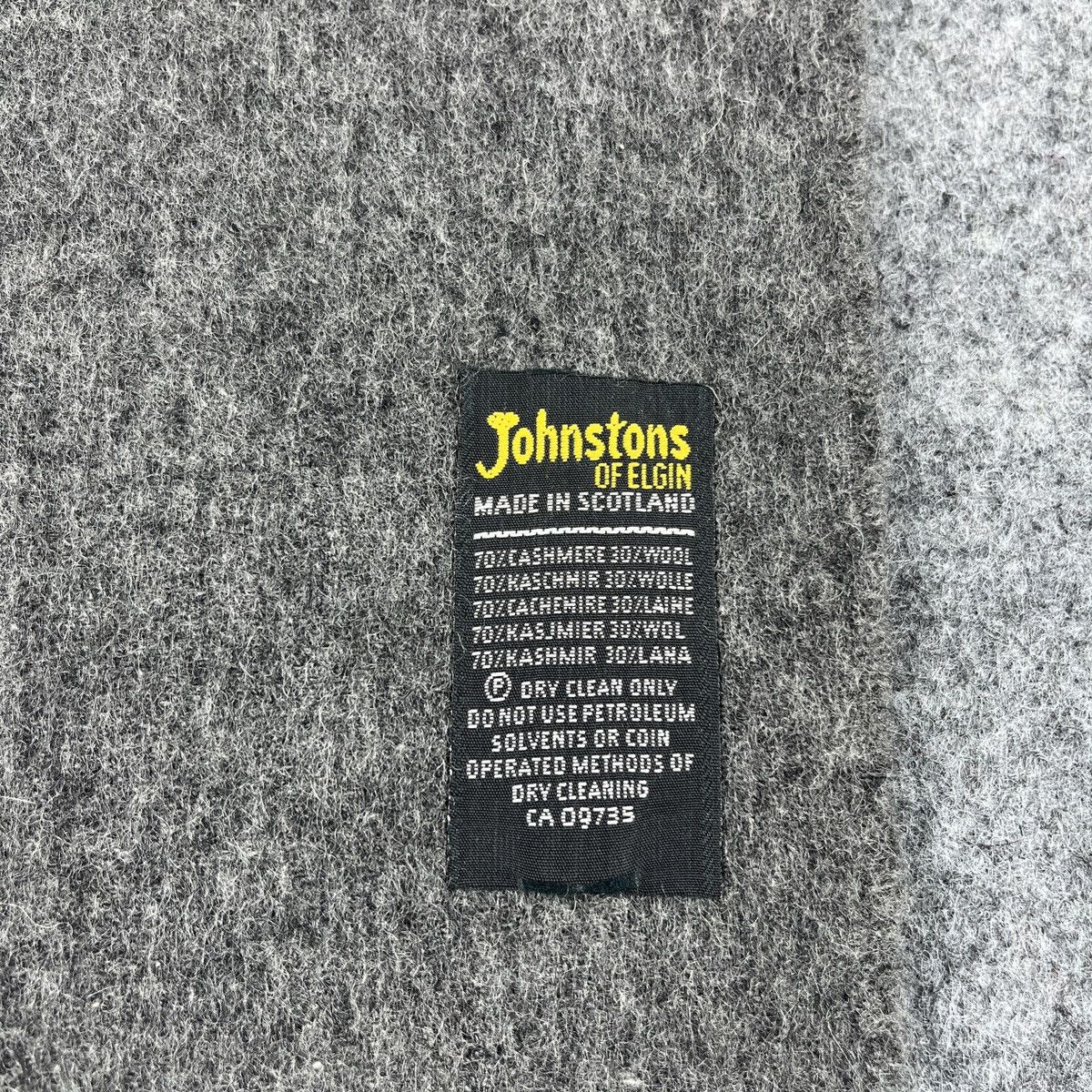 Johnstons Of Elgin Johnstons Of Elgin Scarf / Muffler / Neckwear T1119 Size ONE SIZE - 10 Thumbnail
