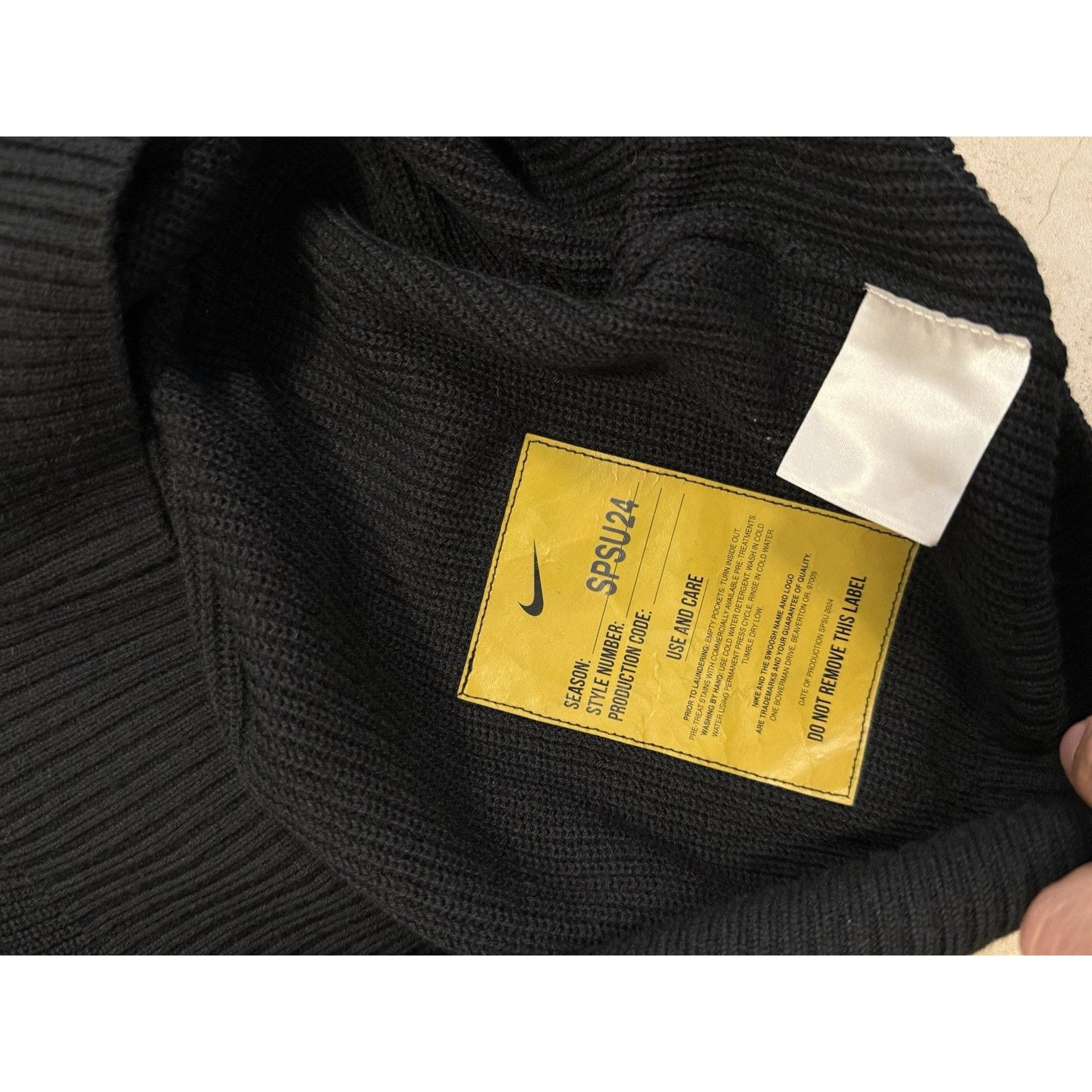 Nike Unreleased Sample Nike Sweater Size Medium Size US M / EU 48-50 / 2 - 4 Thumbnail