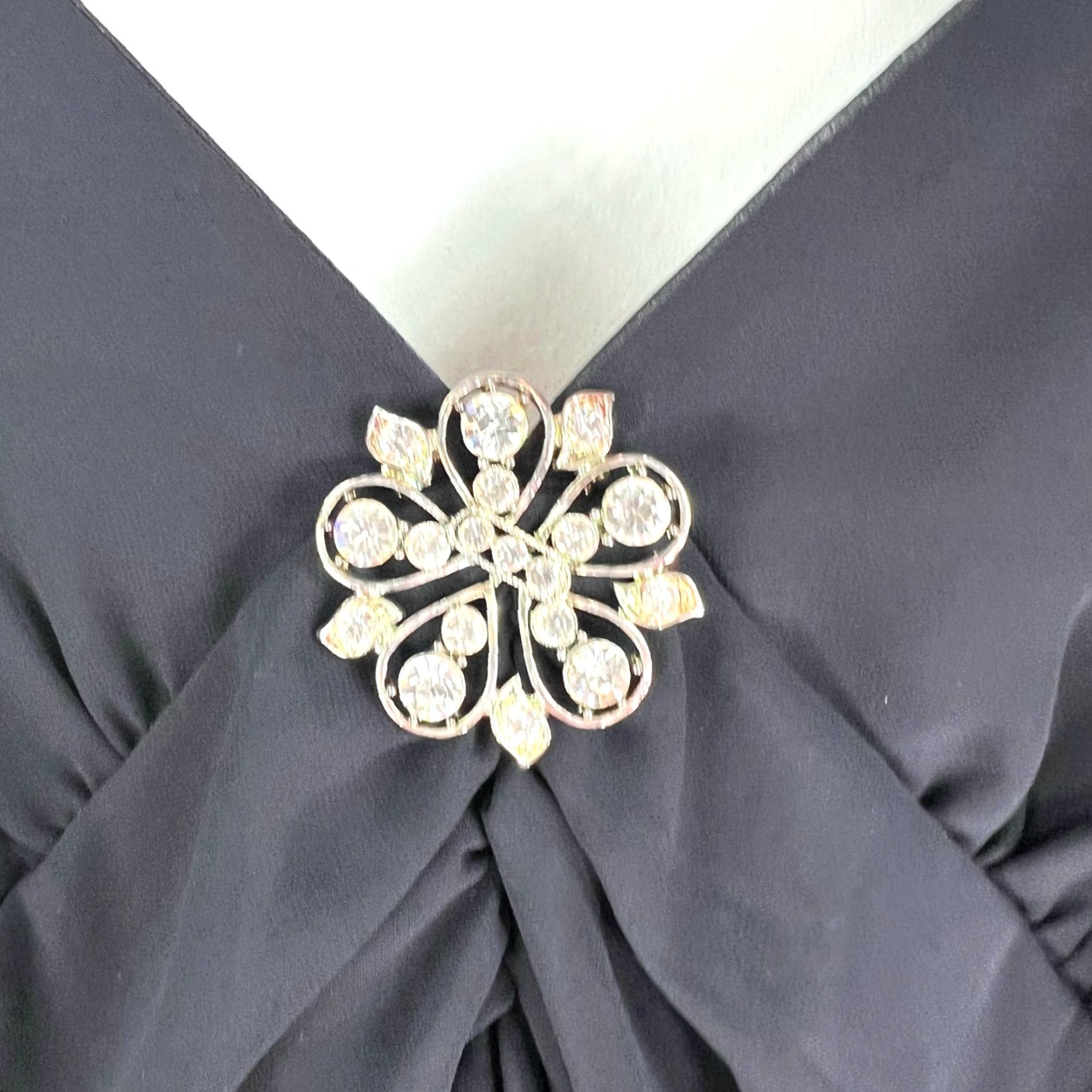 Vintage VINTAGE MSK Y2K 2000s Fairycore Dress S Black Halter Sleeveless Ruched Chiffon Knee Length Vintage Size S / US 4 / IT 40 - 2 Thumbnail