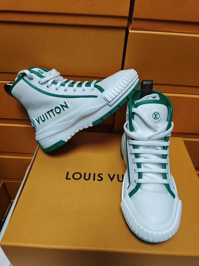 Louis Vuitton Louis Vuitton Louis Vuitton Women's Sneakers Size 35-2506 Size US 5 / IT 35 - 5 Thumbnail