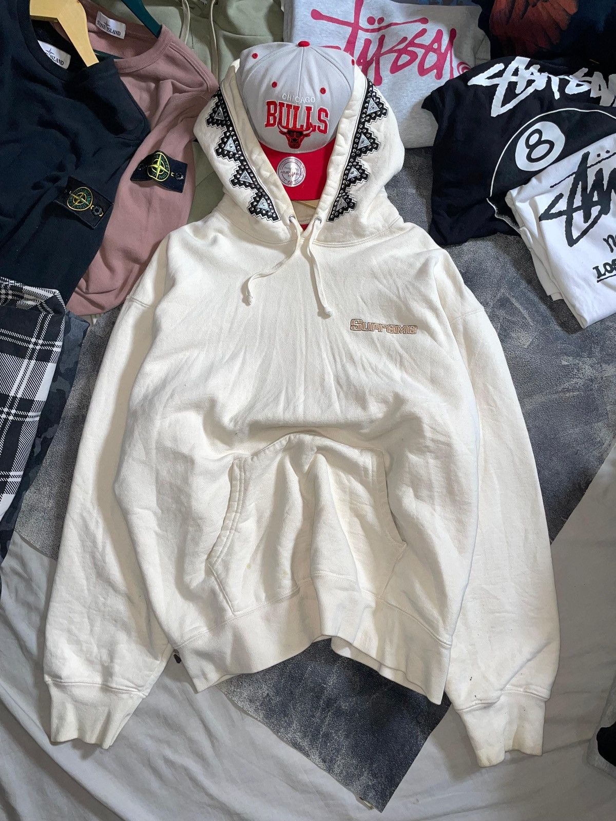 Supreme supreme pharoah Size US XL / EU 56 / 4 - 1 Thumbnail